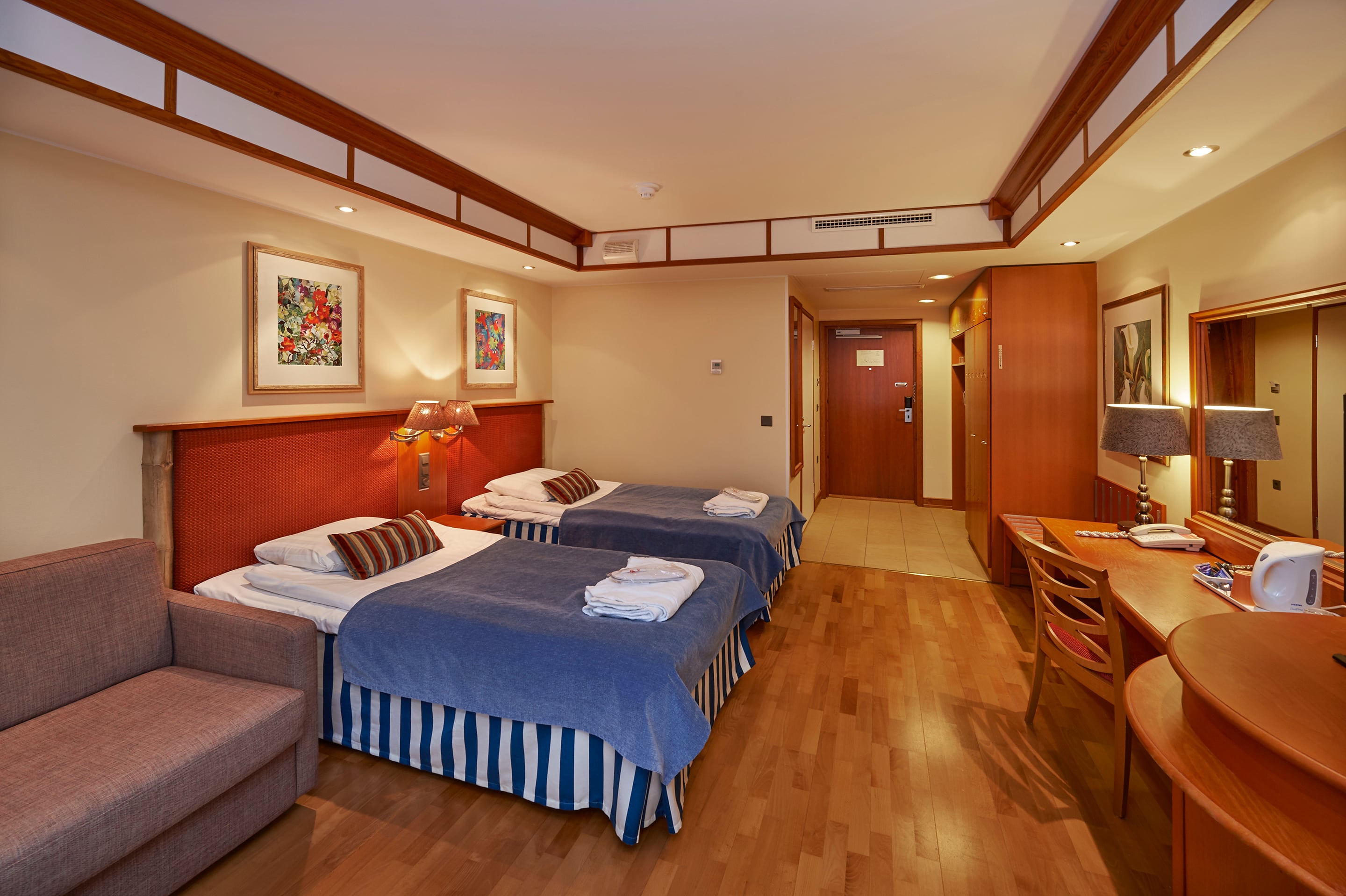 Family Room Superior