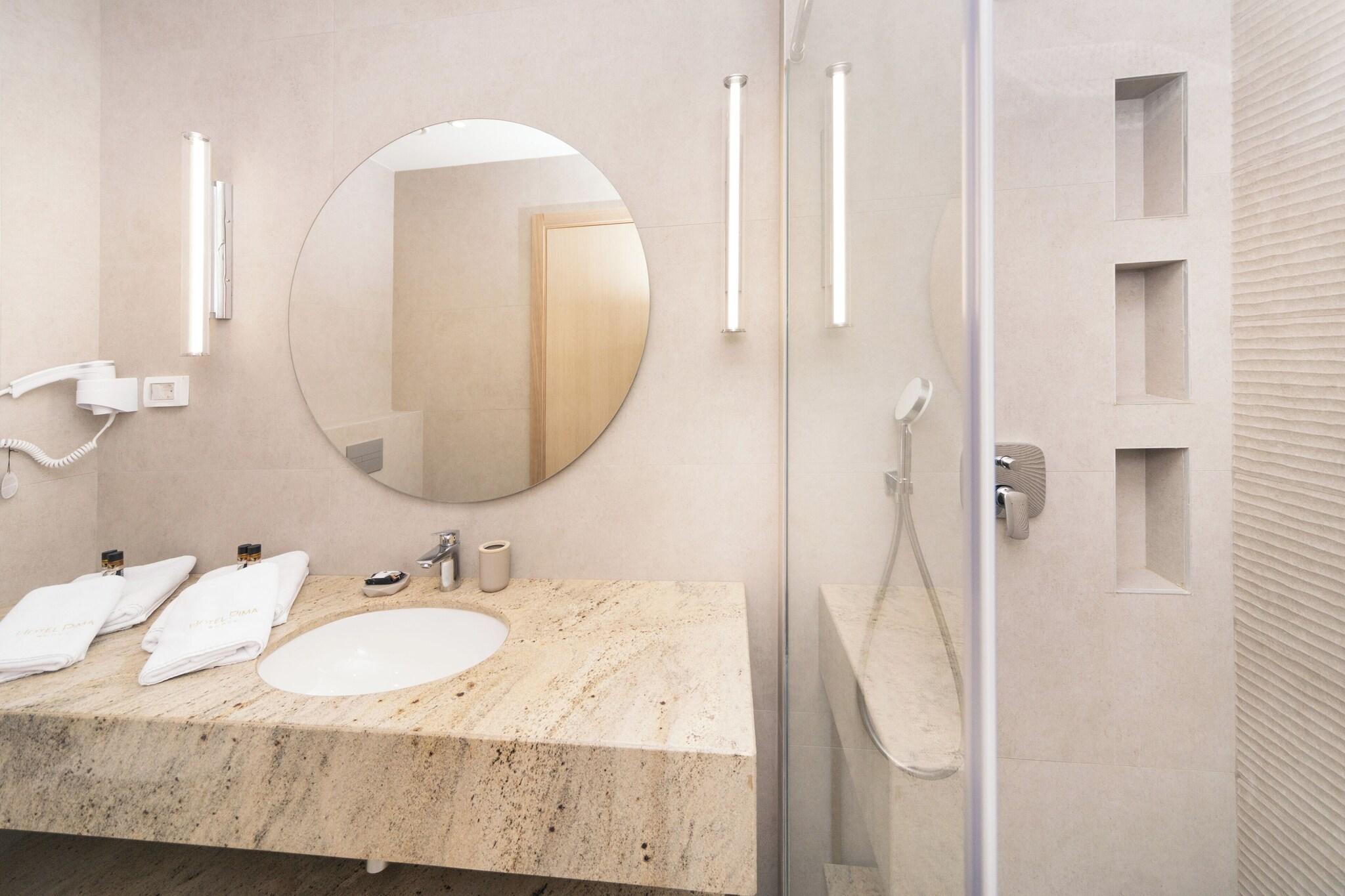 Double or Twin Queen Size Bed