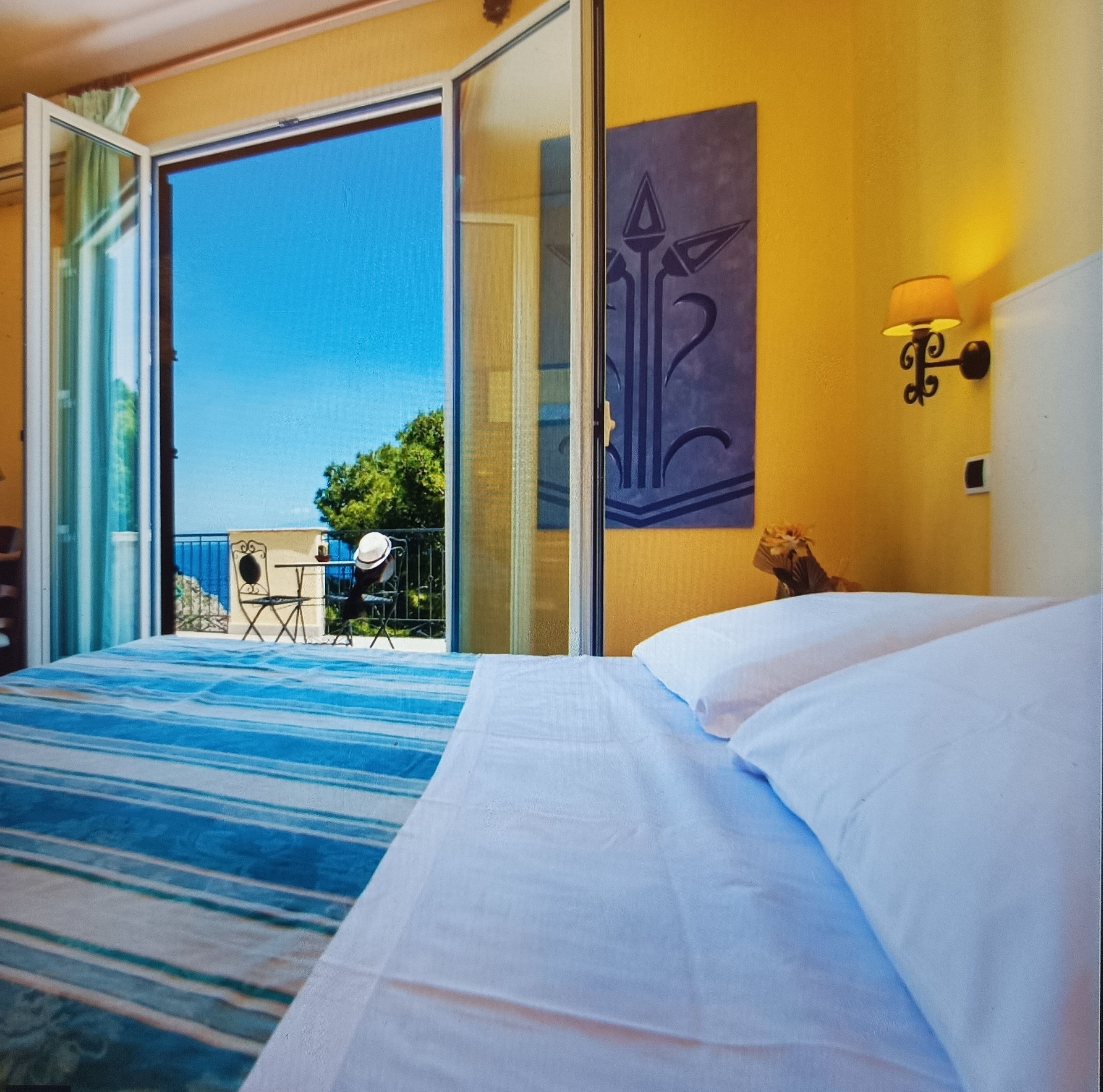 Double or Twin Deluxe