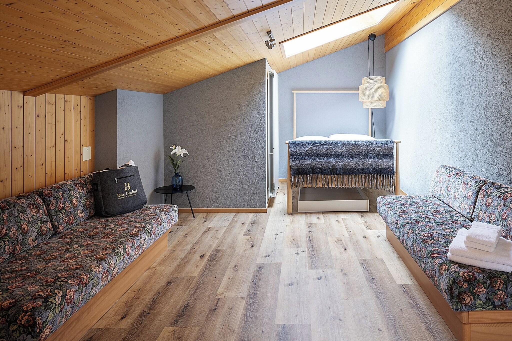 Apartment Queen Bed Two Bedrooms