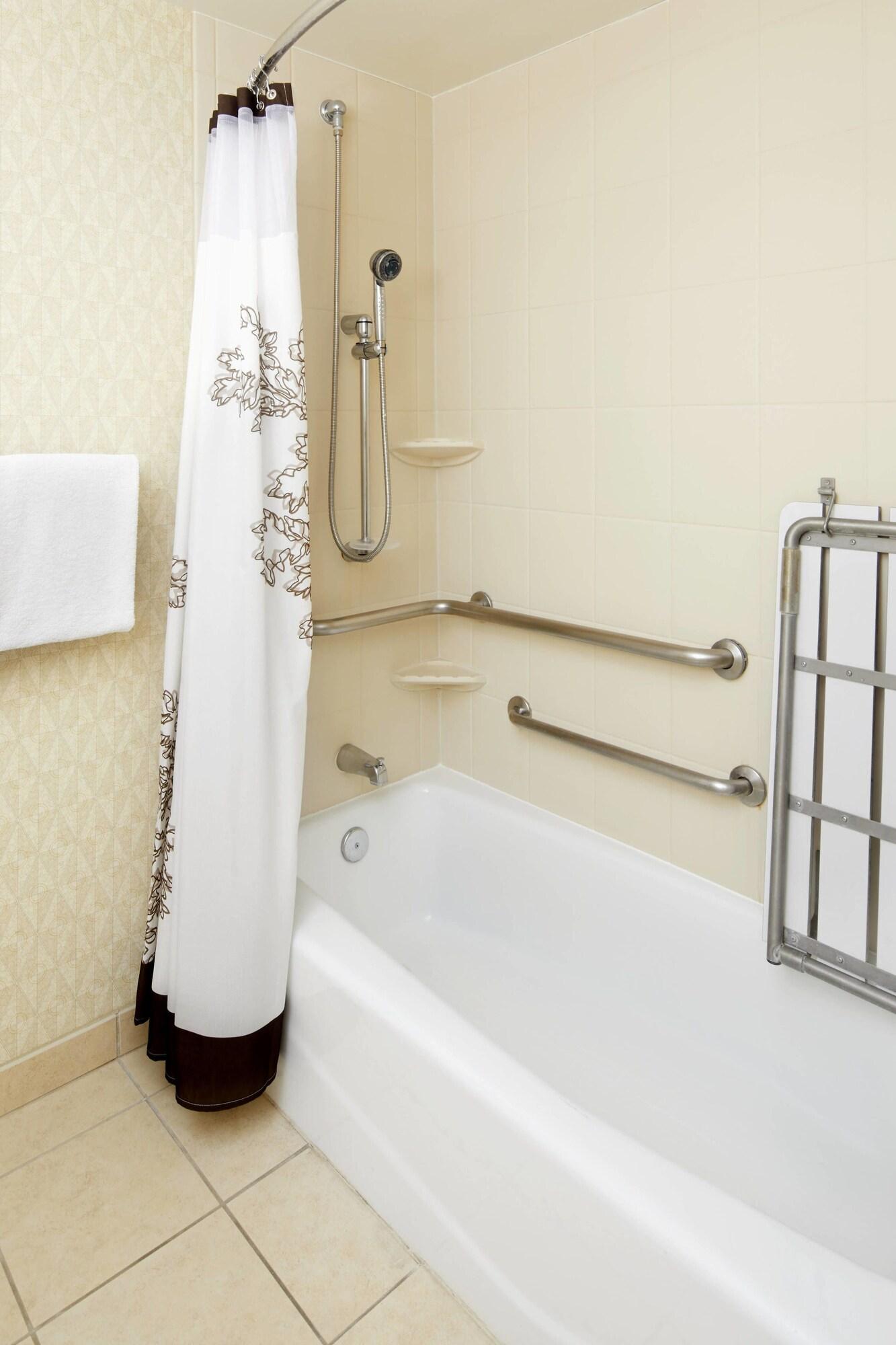 Studio King Size Bed