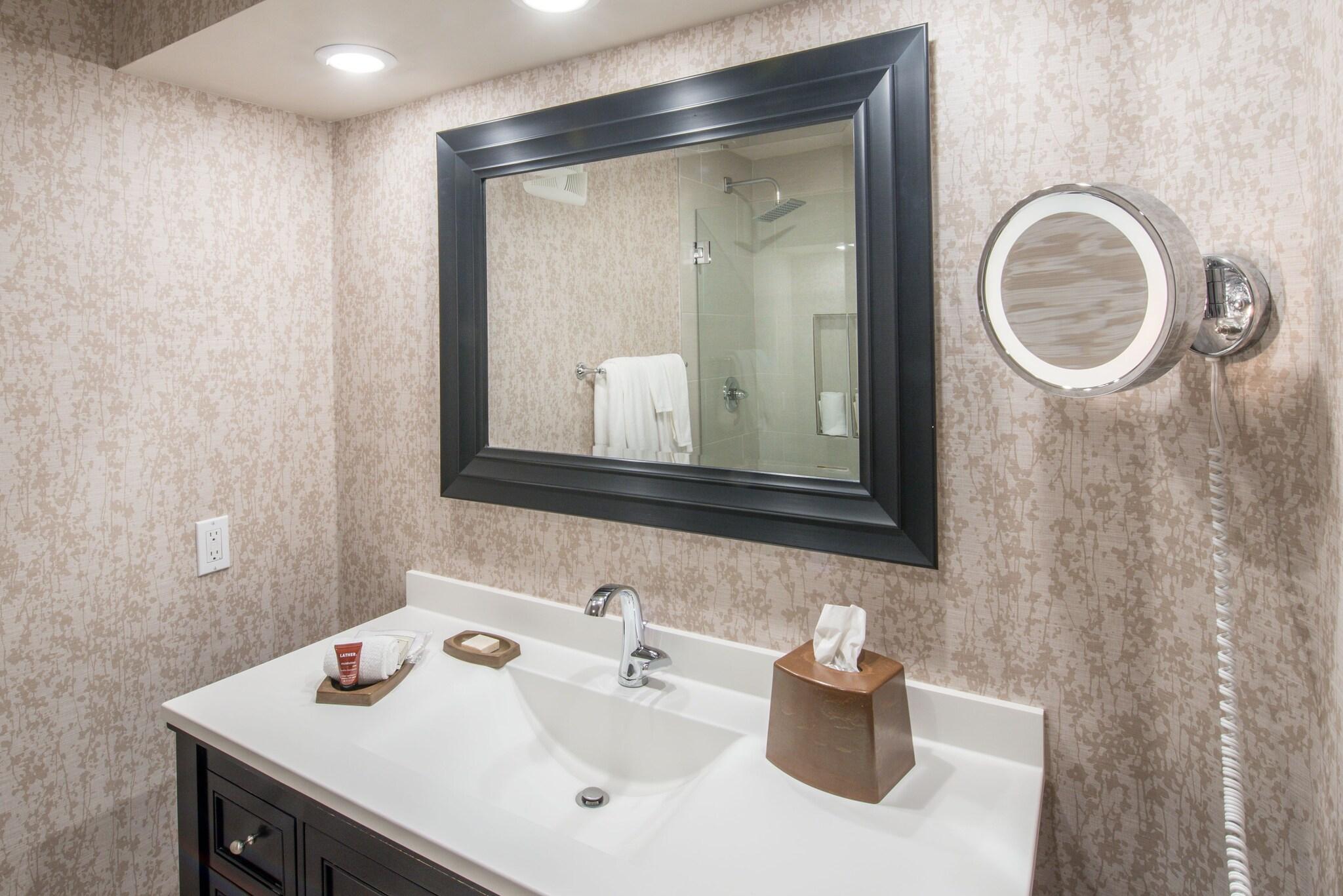 Double Superior King Bed