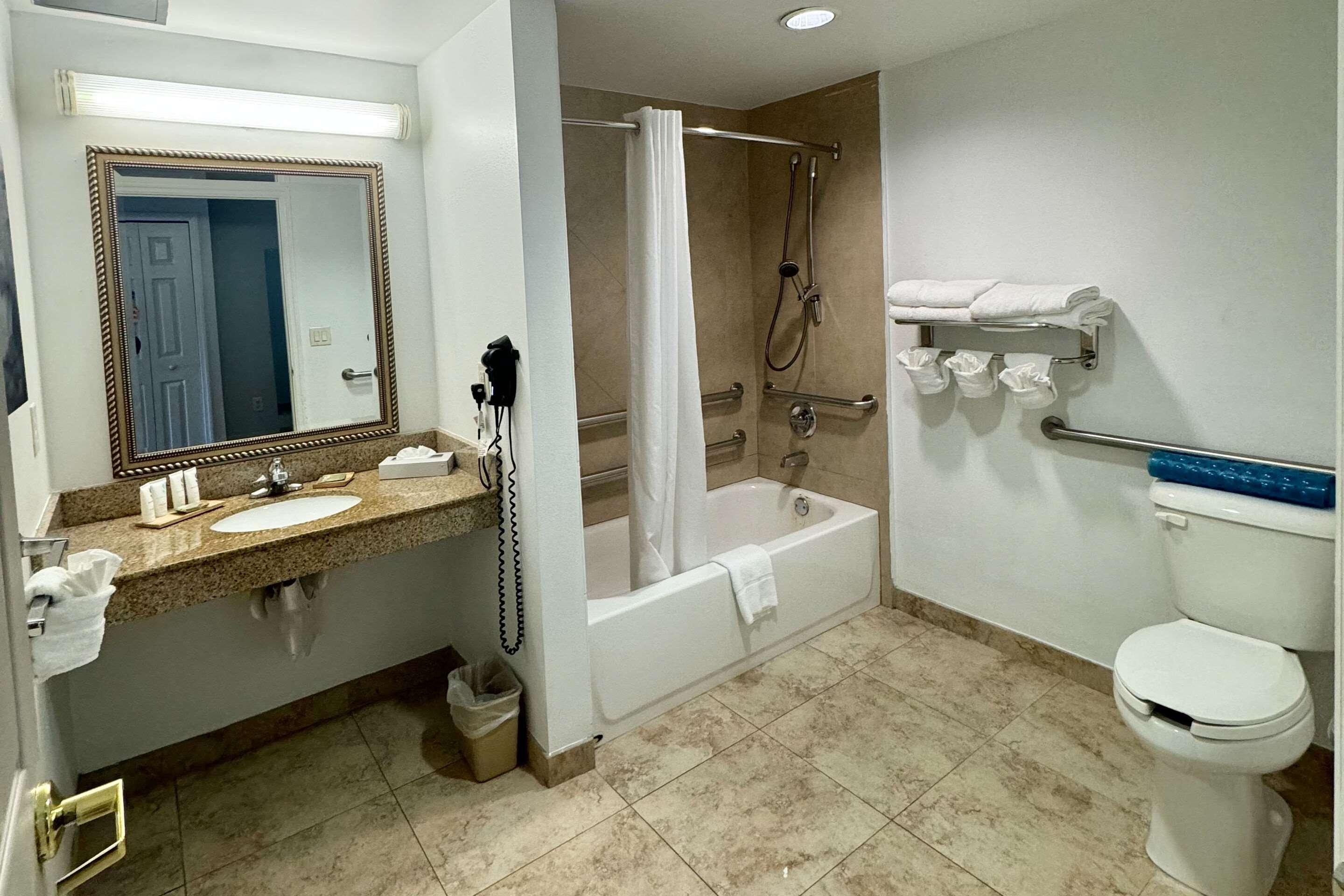 Room Accessible King Size Bed