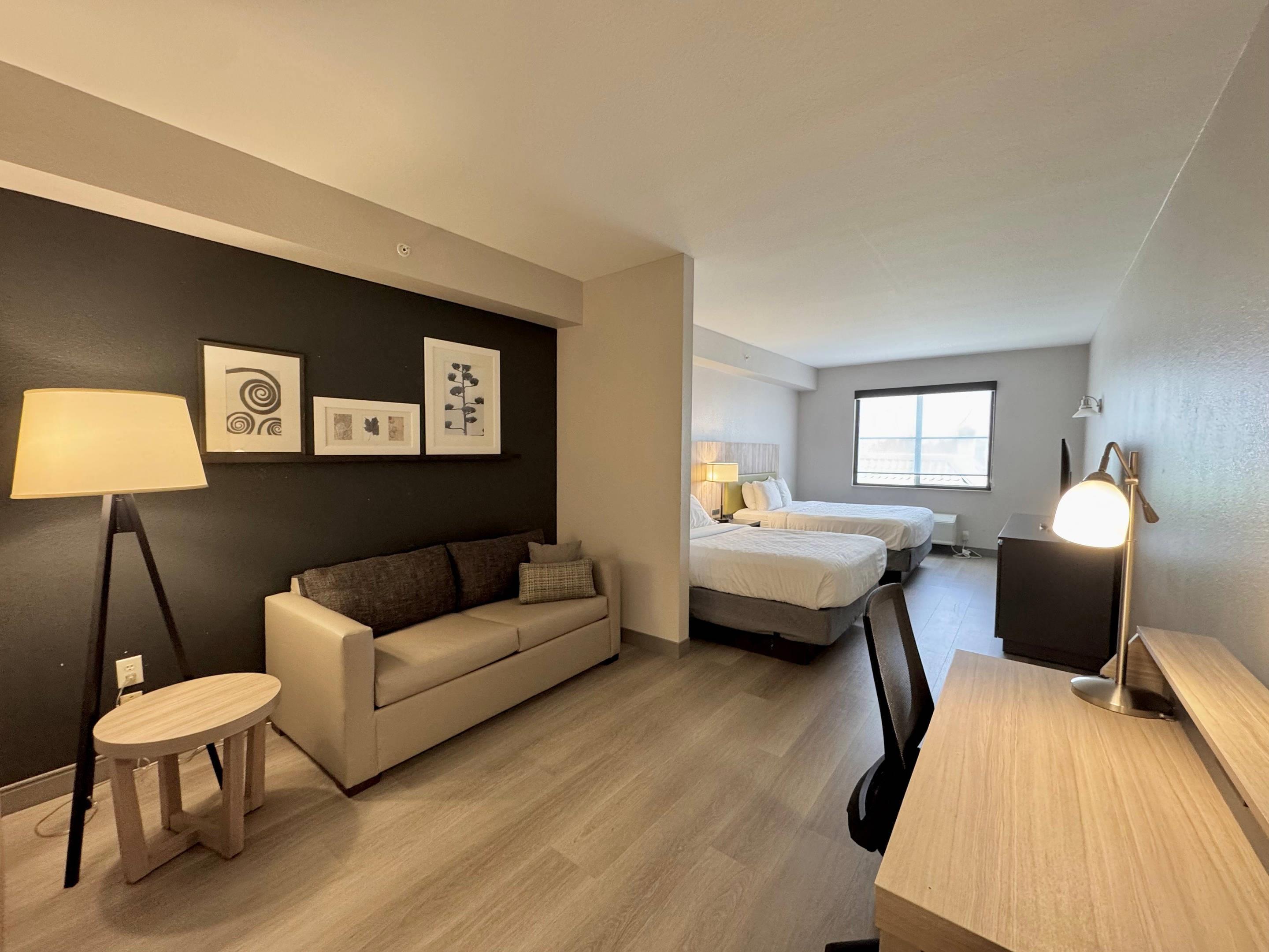 Suite Two Queen Beds