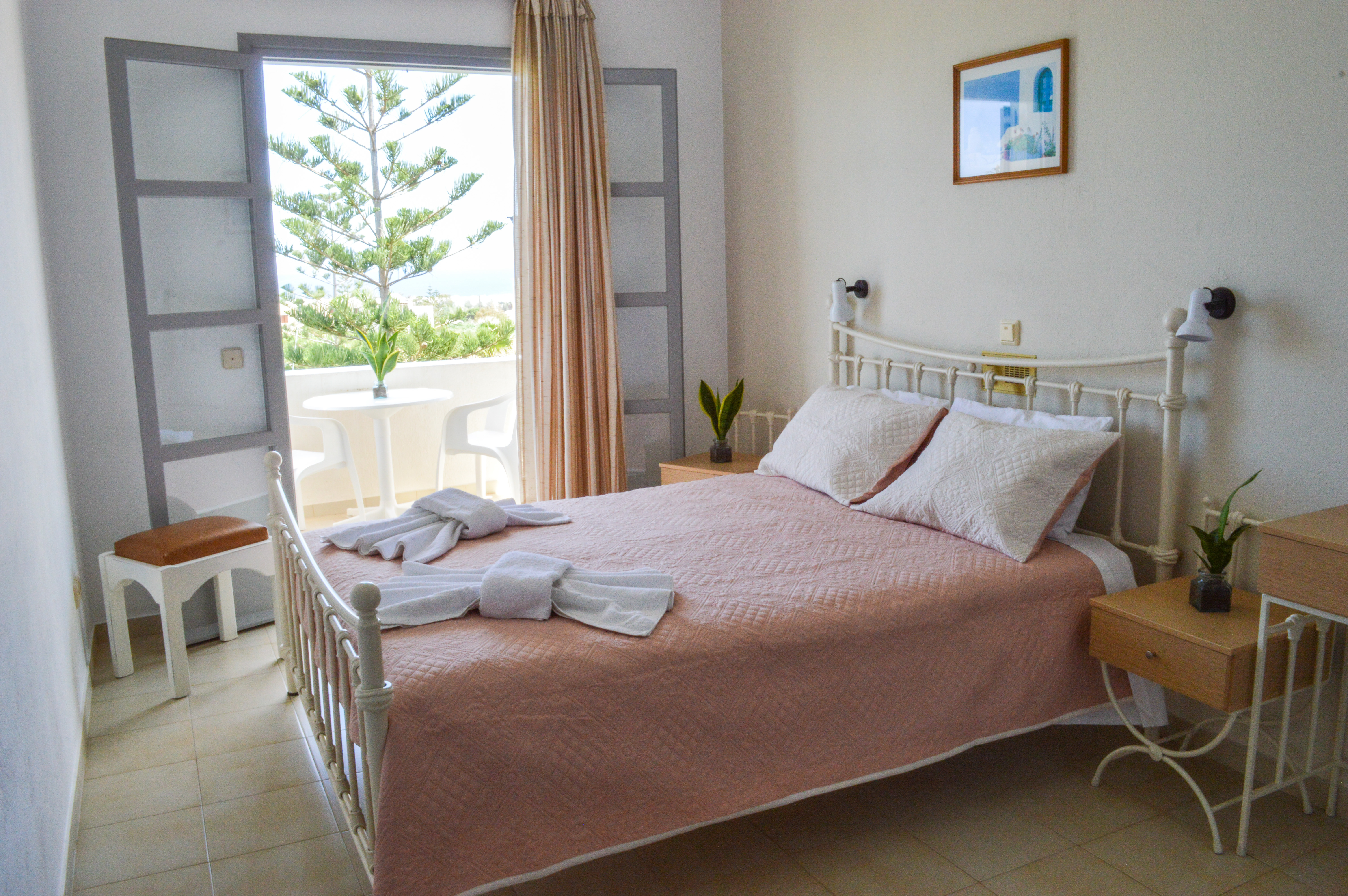 Double or Twin Standard