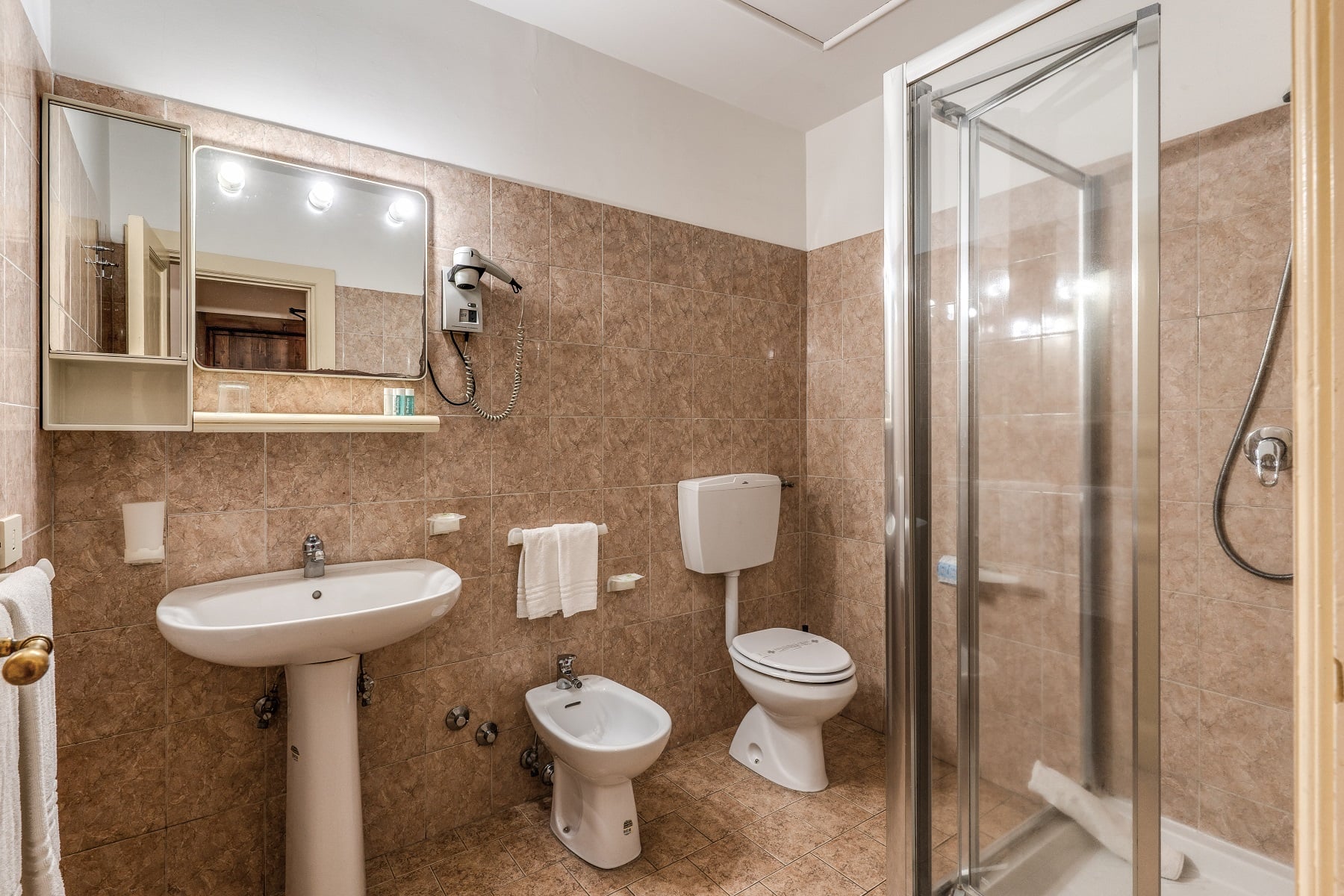 Double or Twin Superior