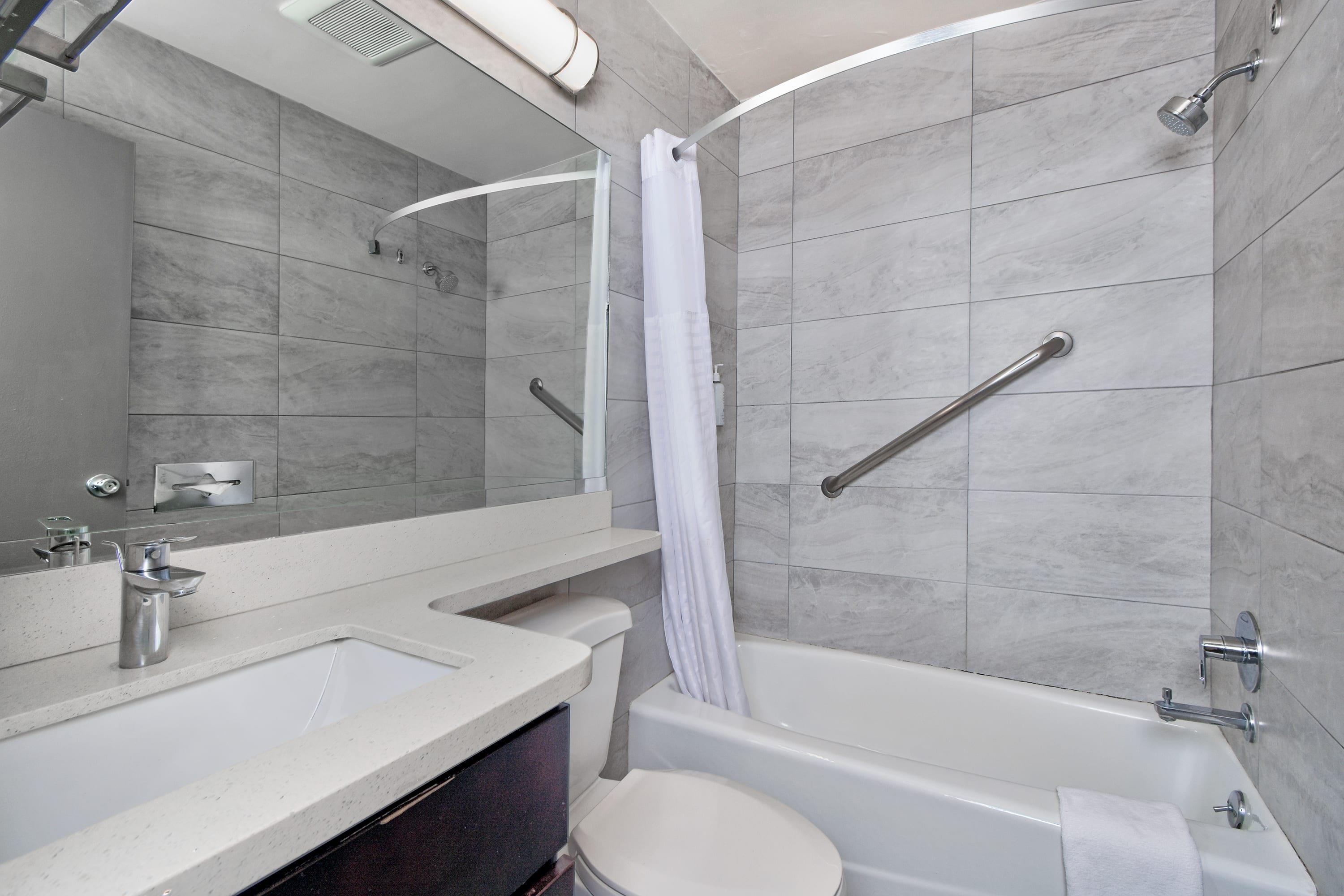 Double Queen Bed Non Smoking