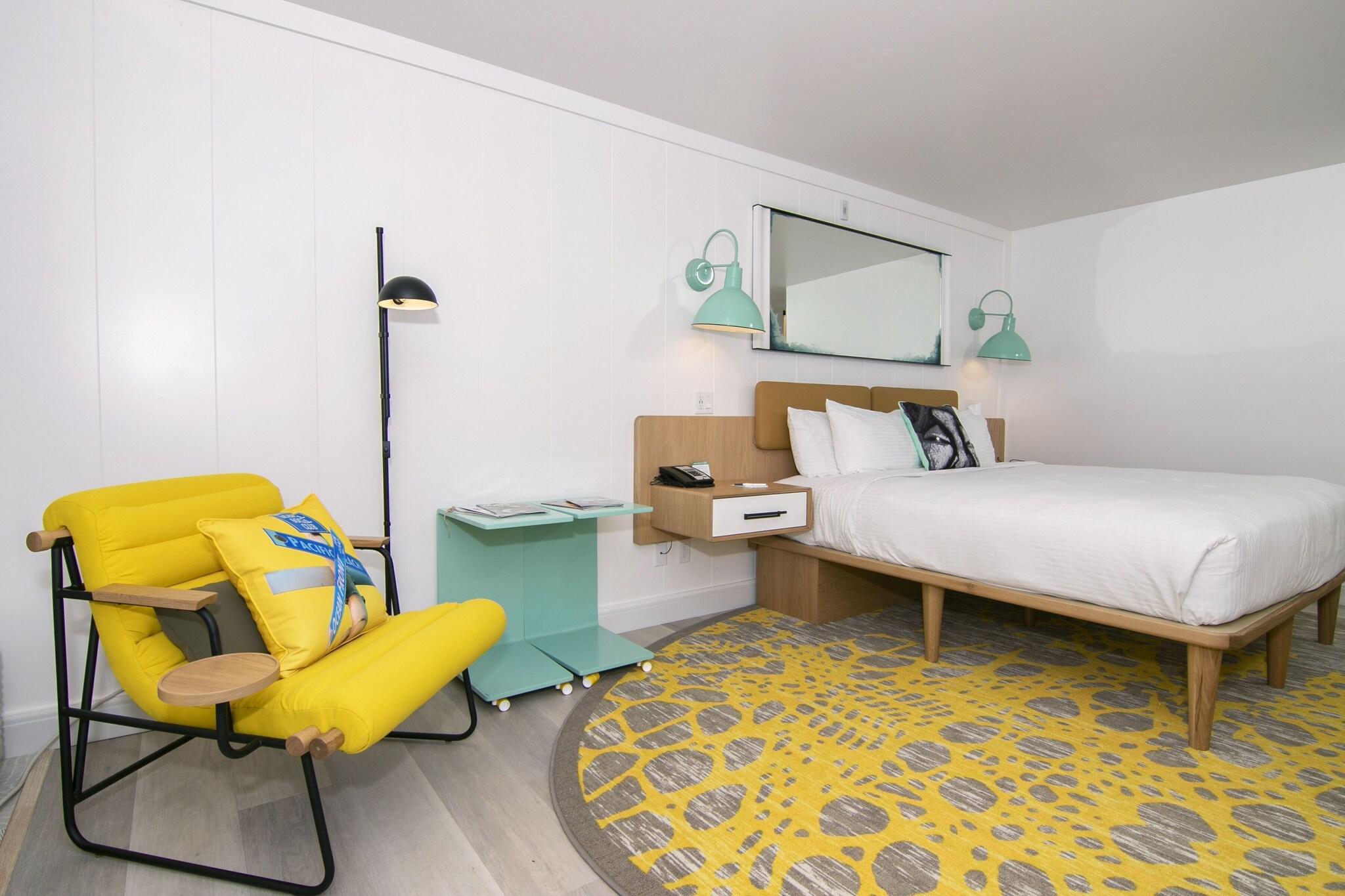 Single Ocean Front One Bedroom