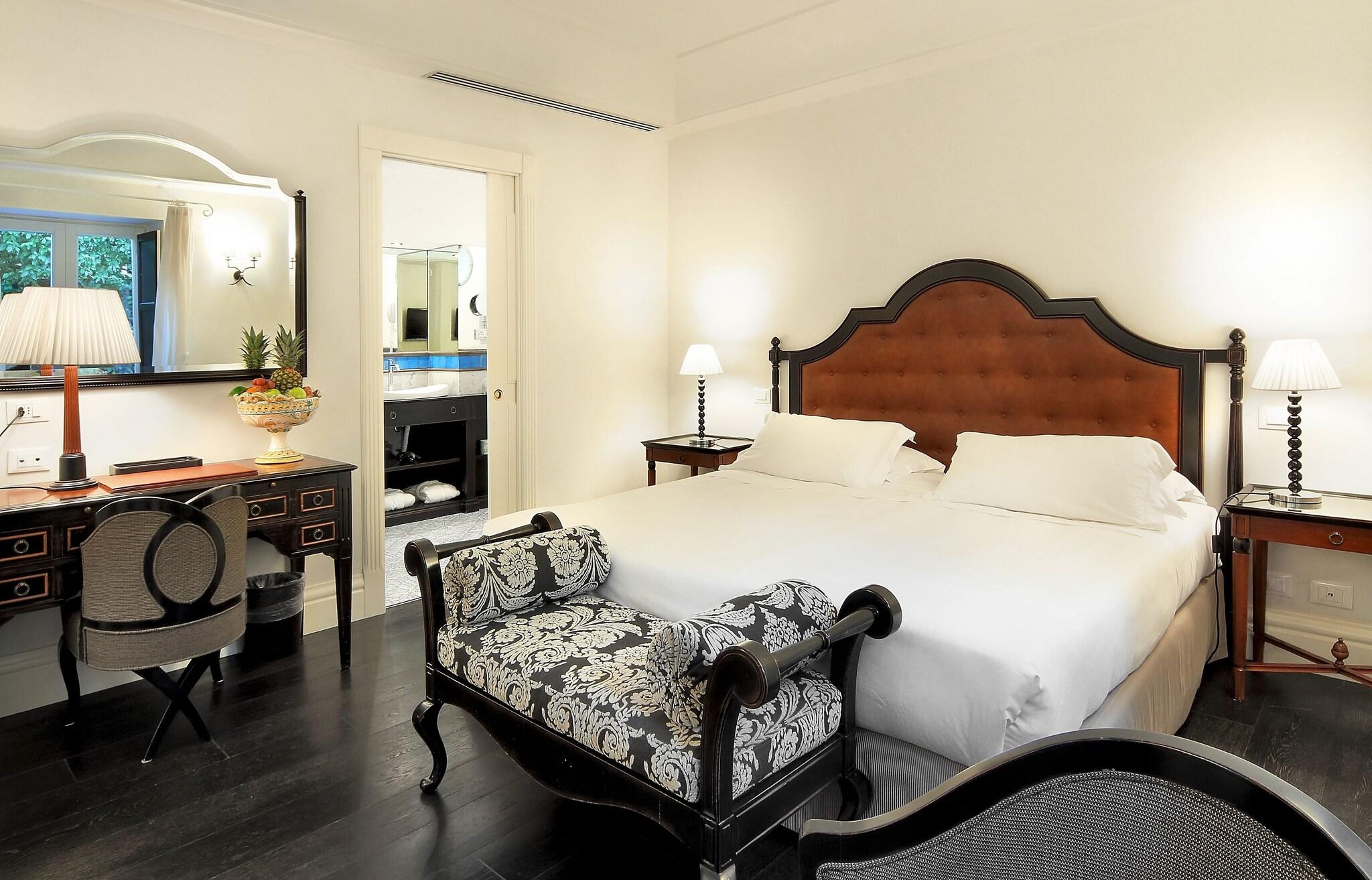 Double Superior Queen Bed