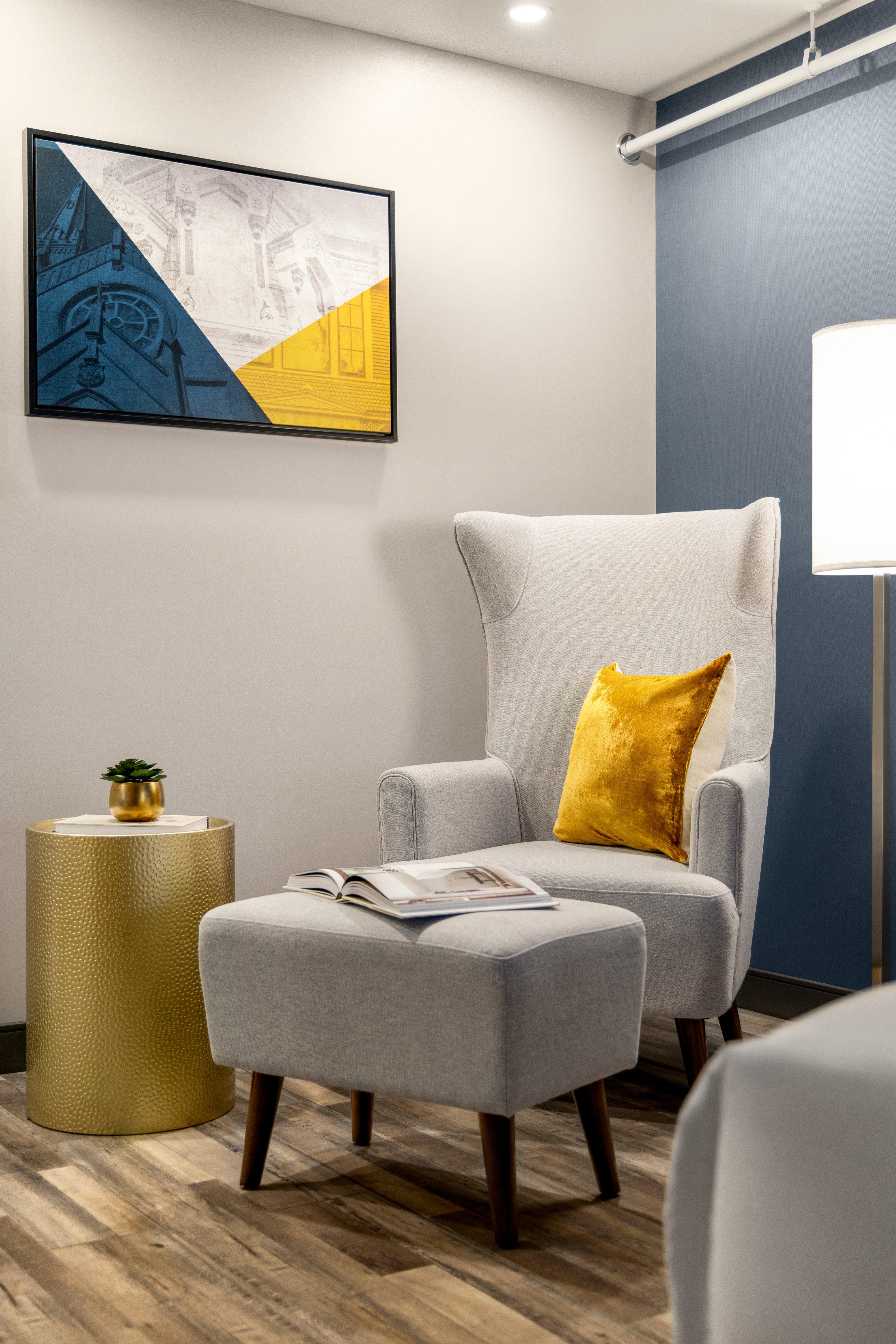 Double Accessible with Views