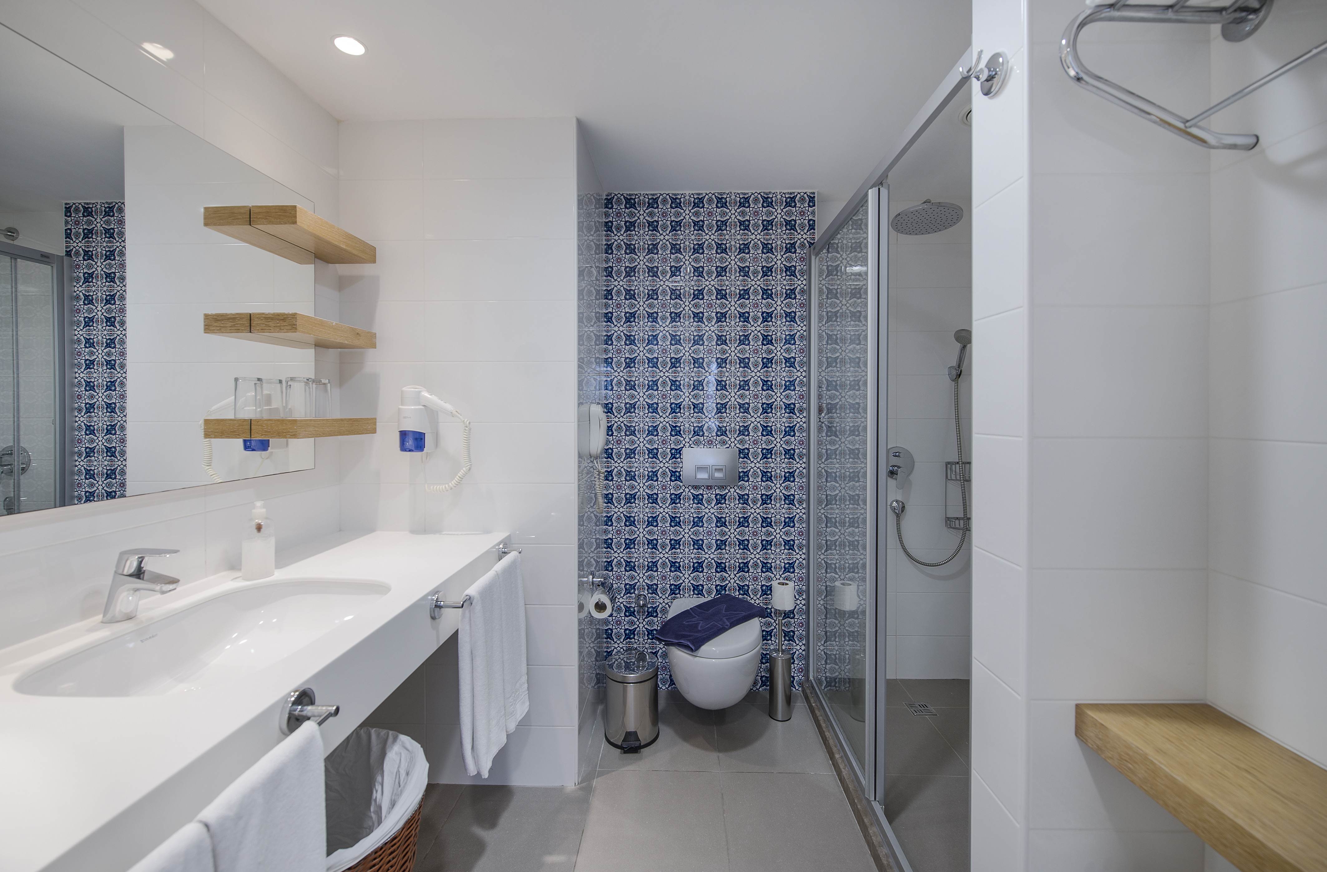 Double Single Deluxe with Terrace