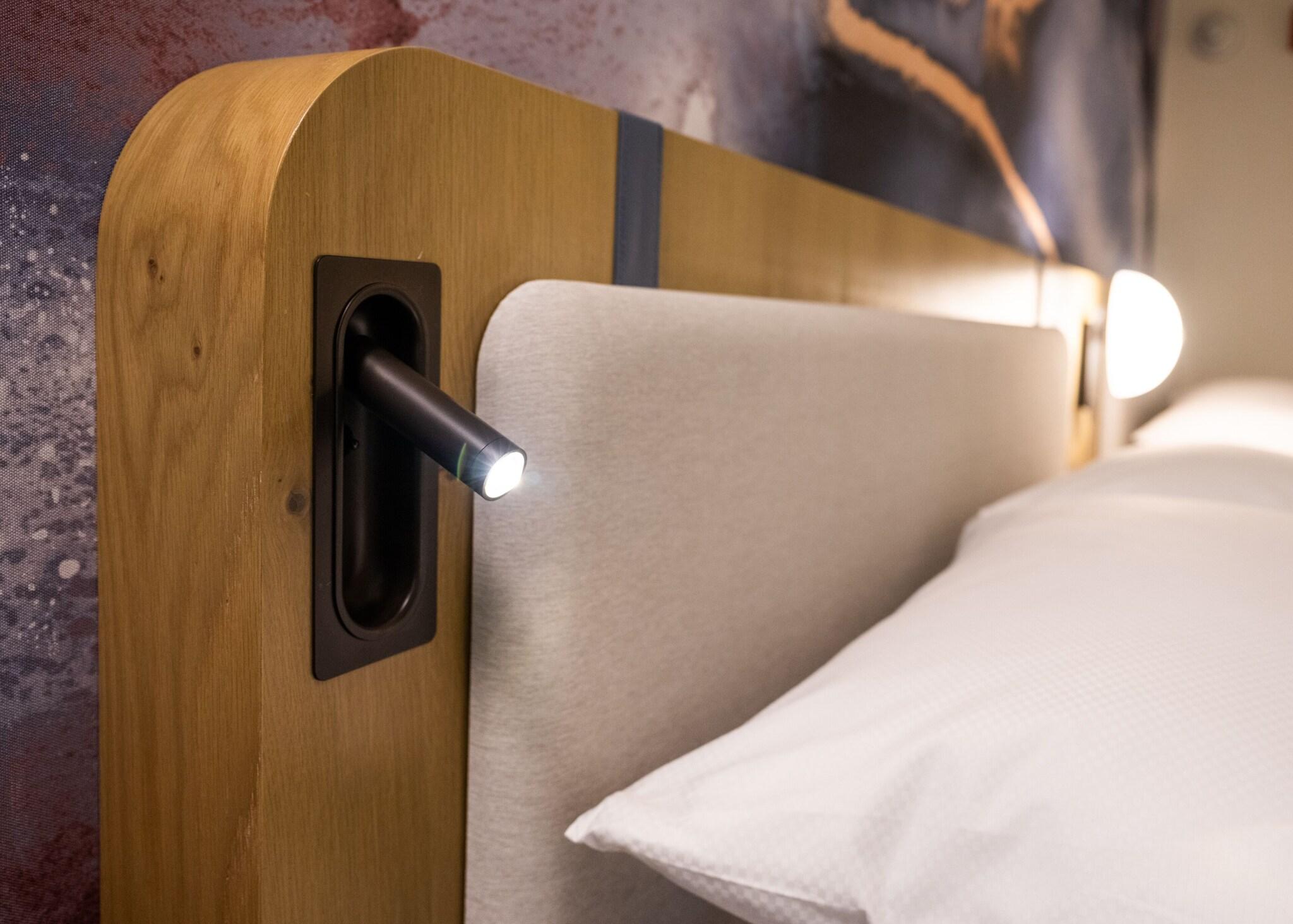 Double King Size Bed