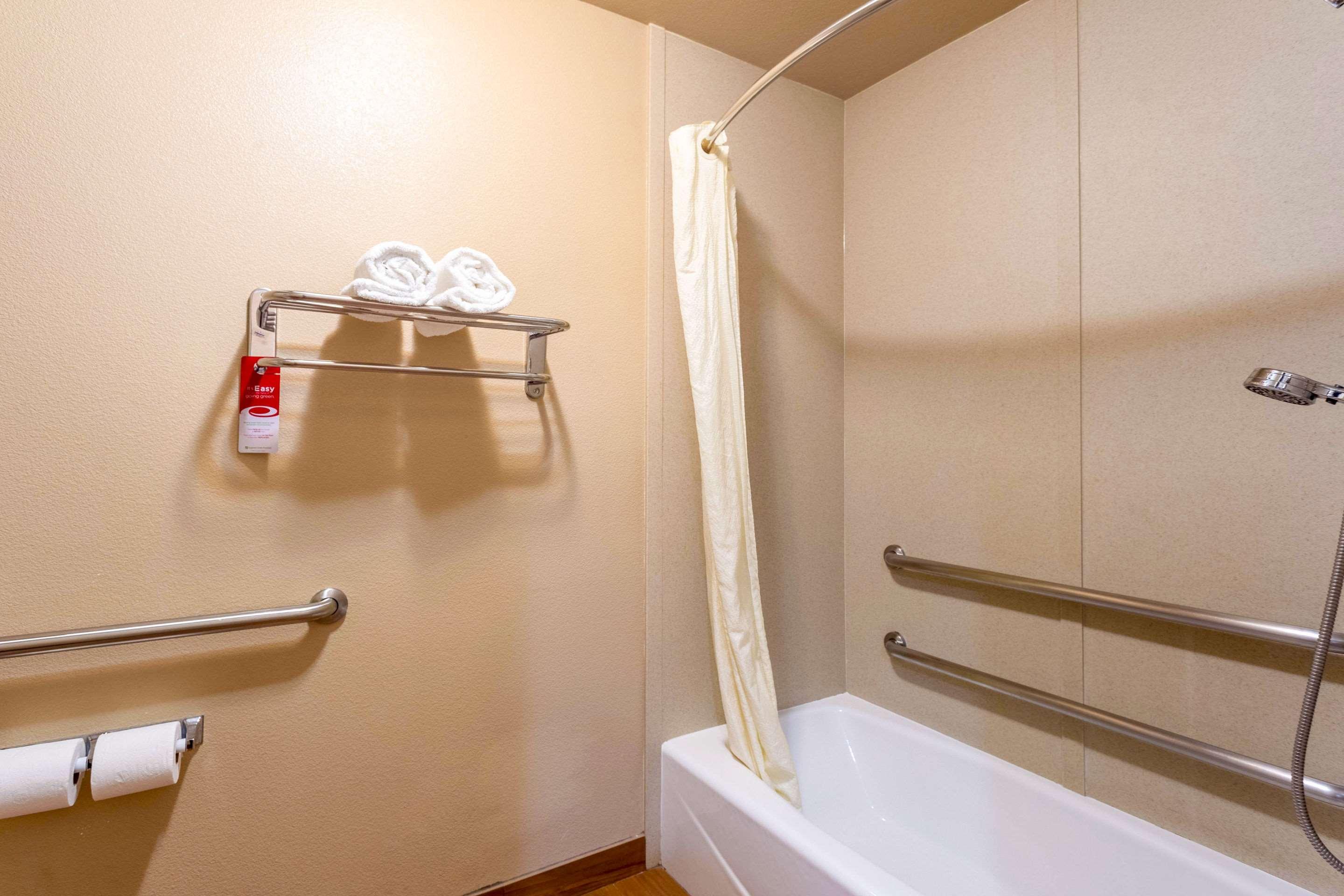 Double Accessible King Size Bed