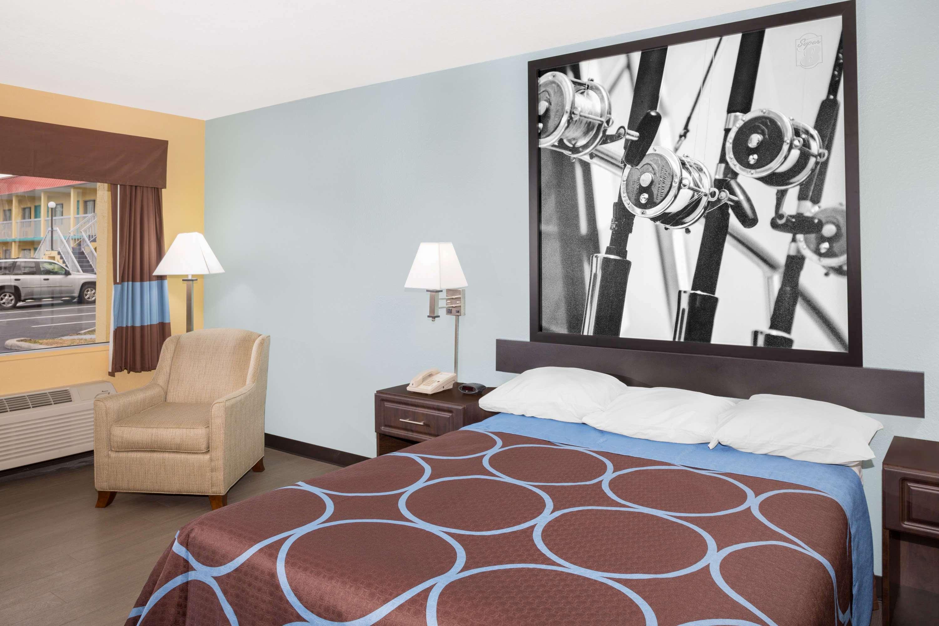 Double Queen Size Bed