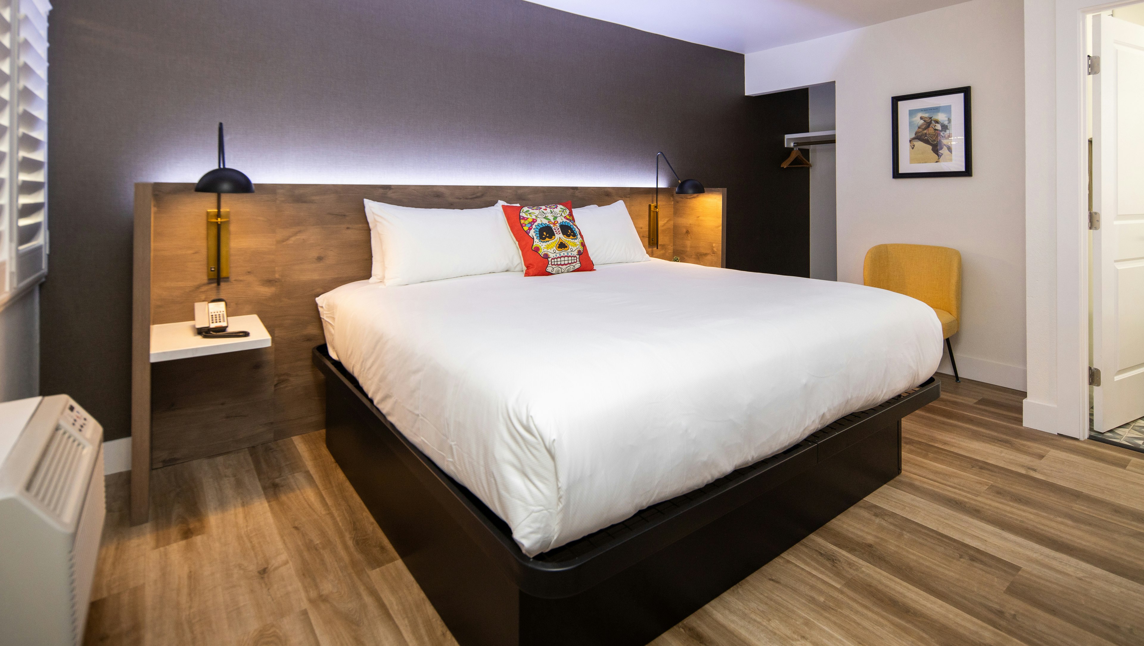 Double Queen Bed Non Smoking