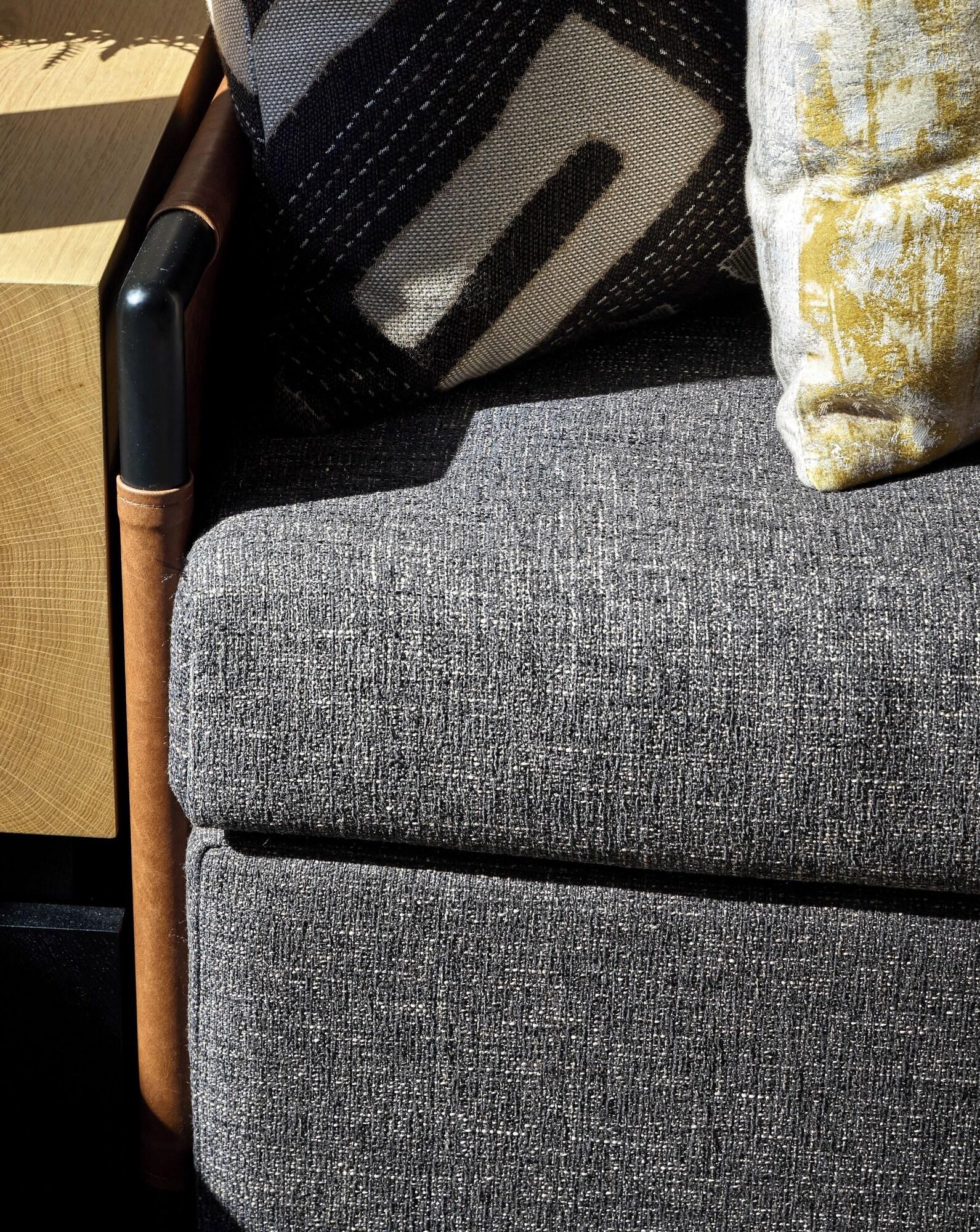 Suite Accessible King Size Bed