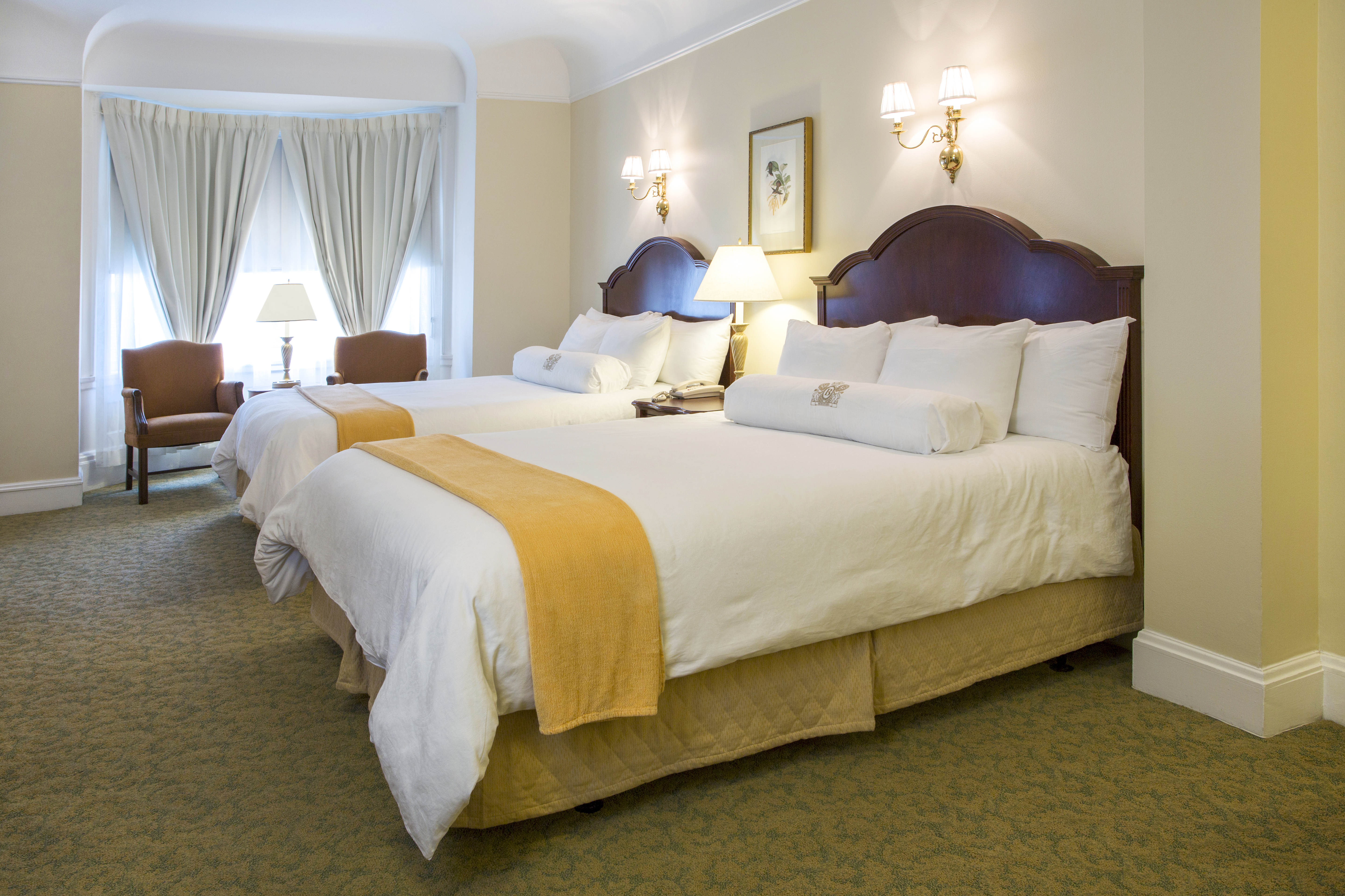 Suite Two Queen Beds