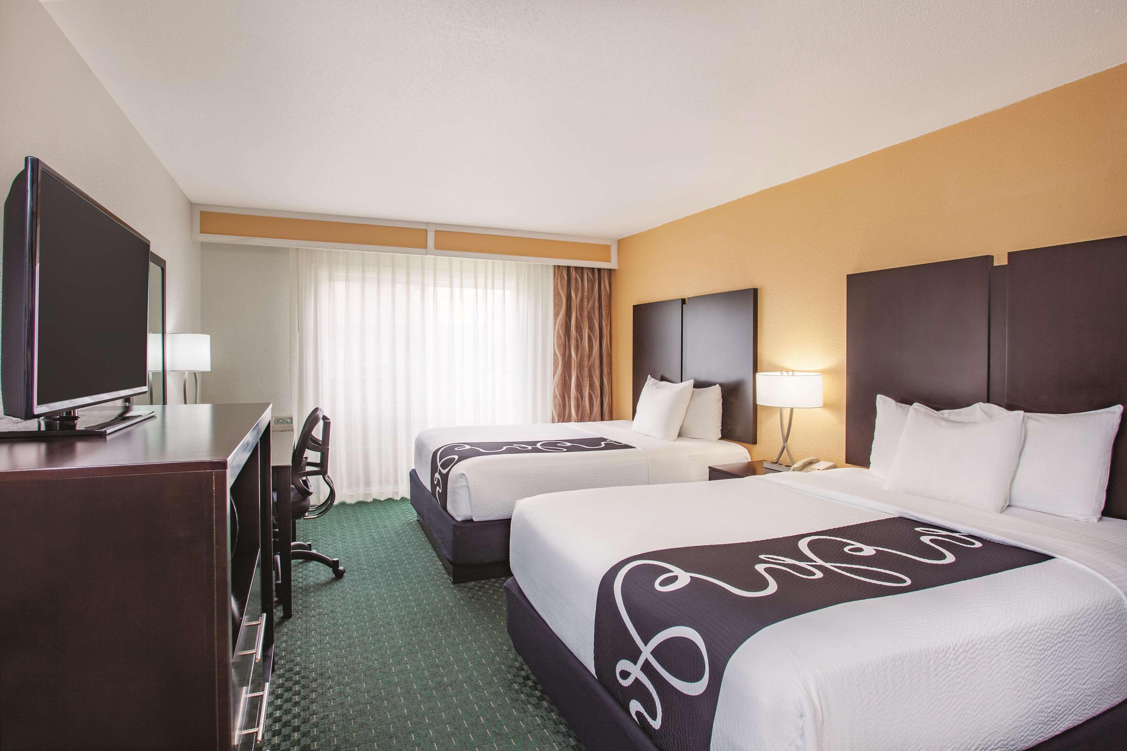 Room Two Queen Beds Non Smoking