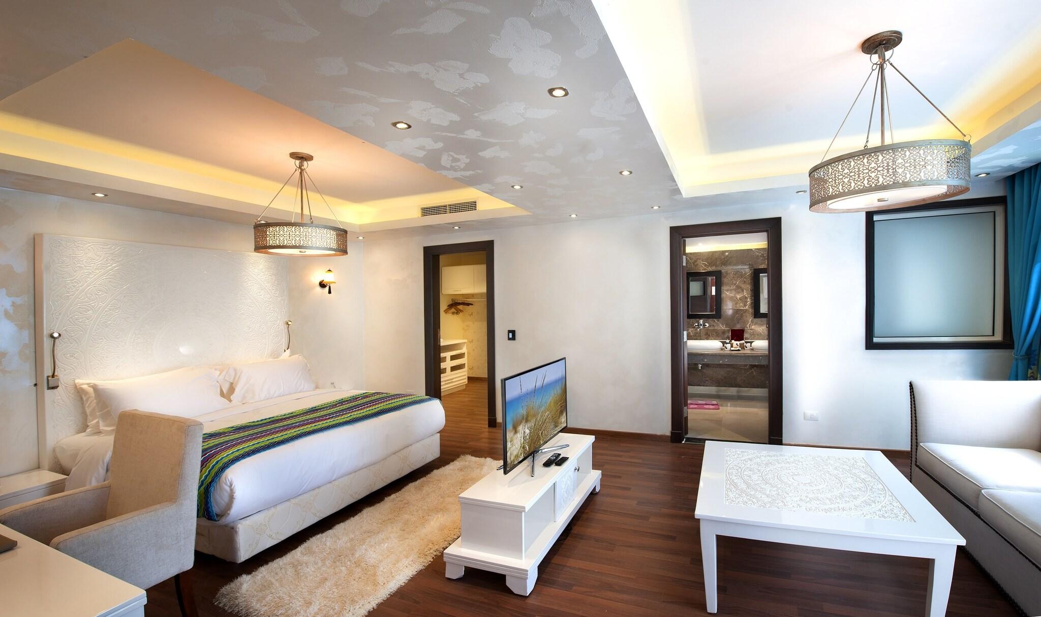 Villa Club King Bed