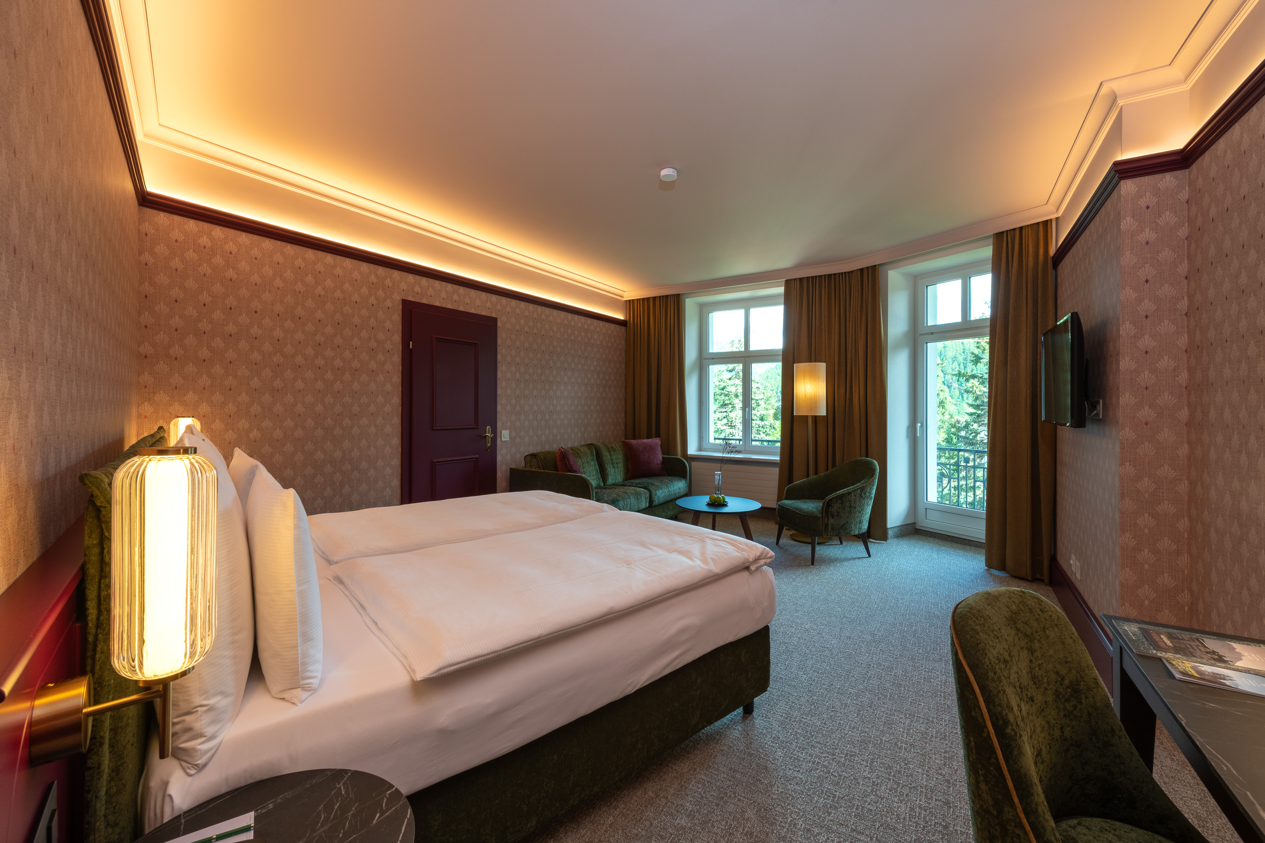 Junior Suite with Balcony