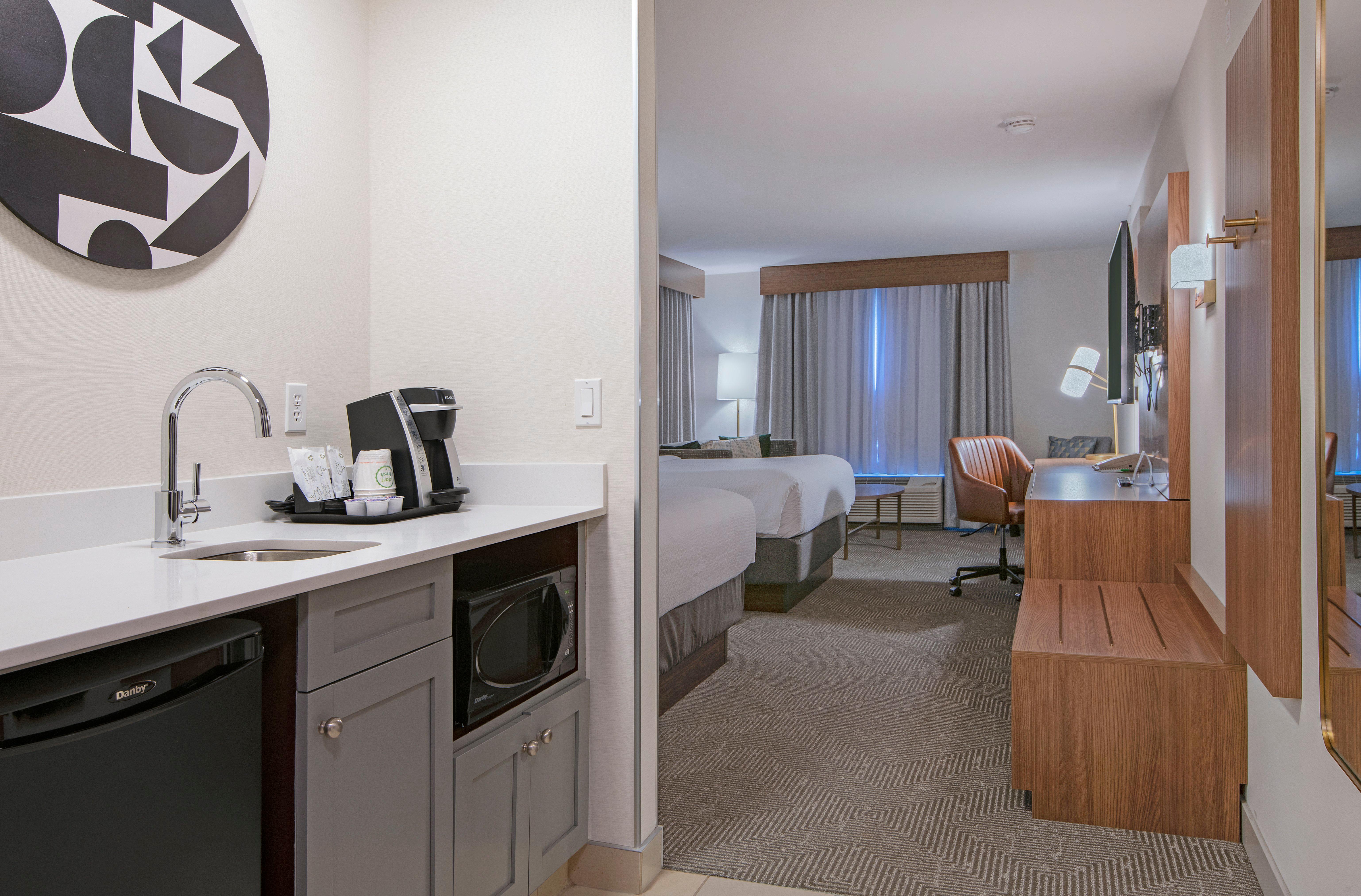 Double Two Queen Beds