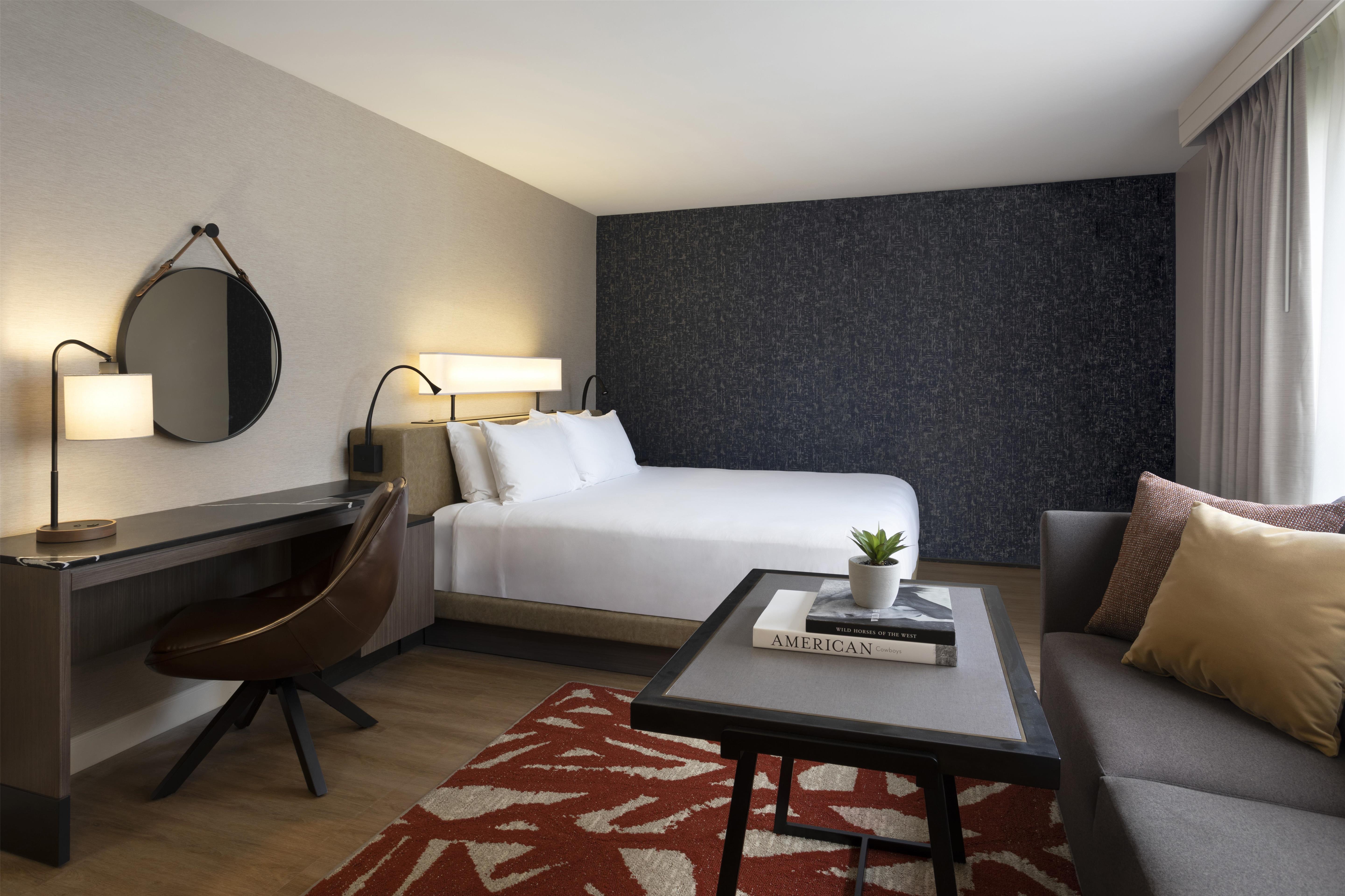 Double King Bed Non Smoking