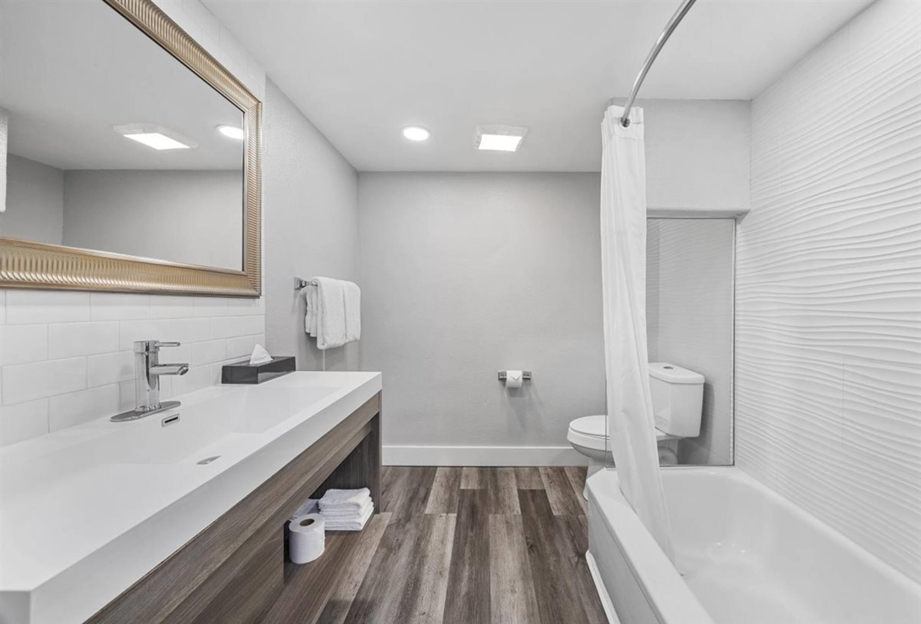 Quadruple Two Queen Beds