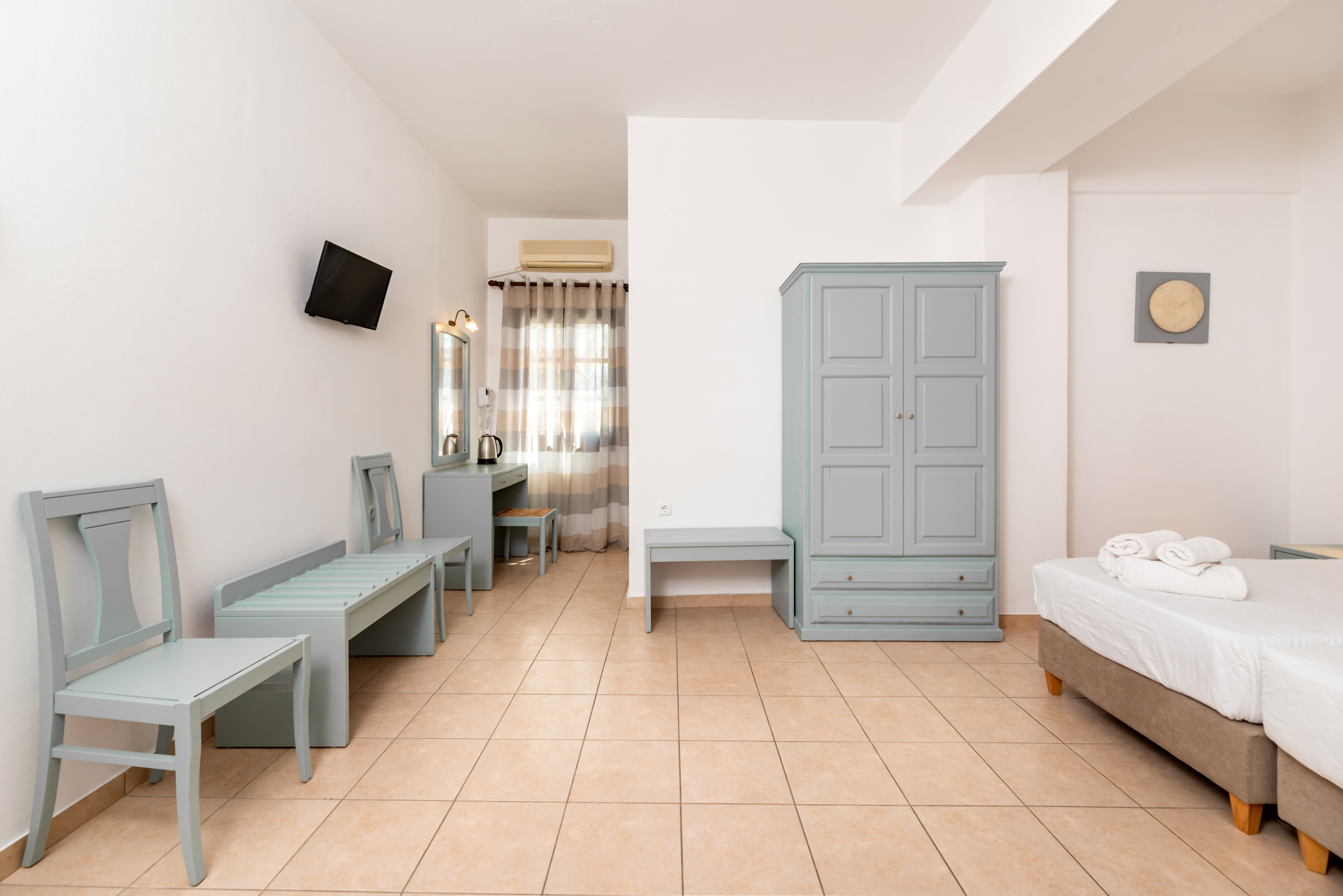 Double or Twin Standard