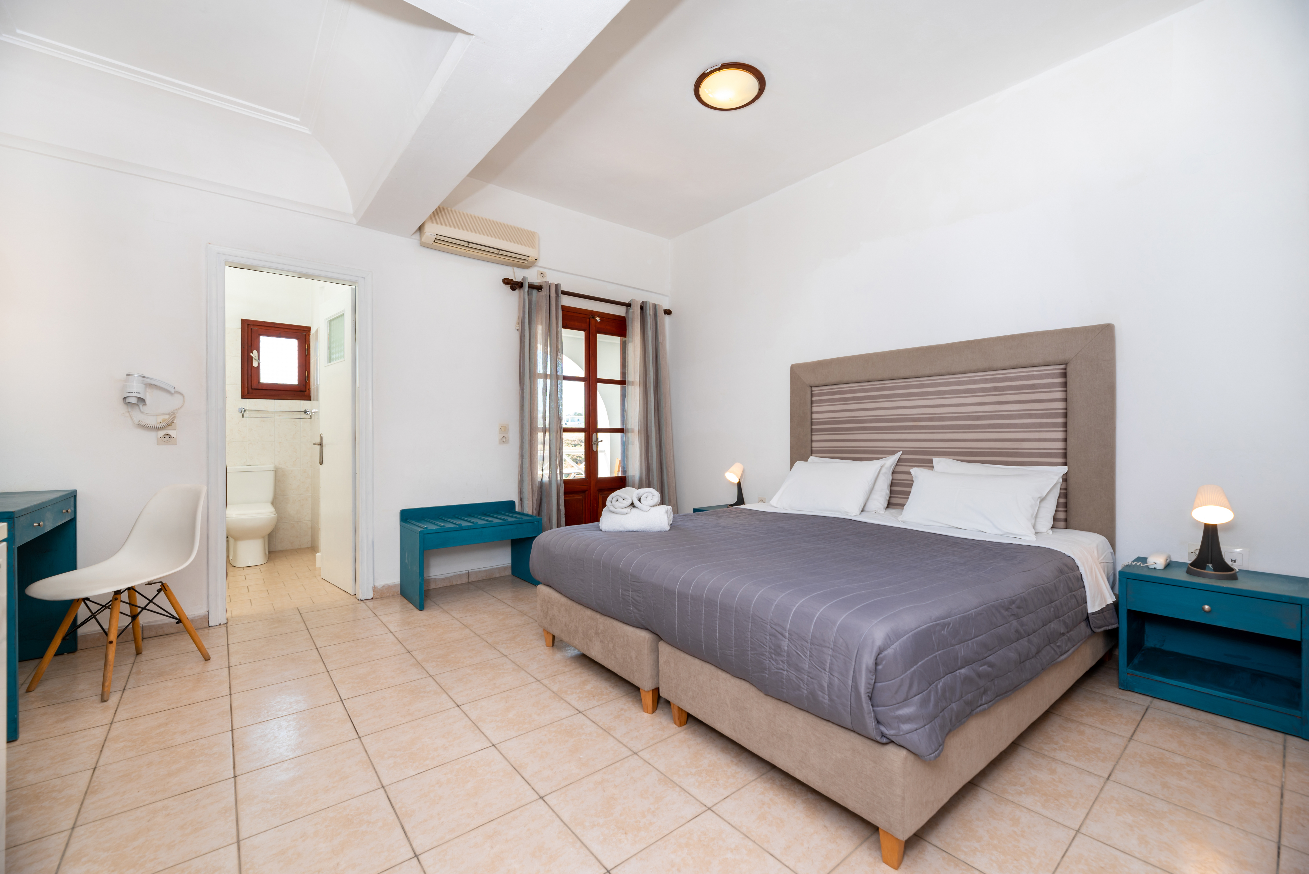 Double or Twin Standard