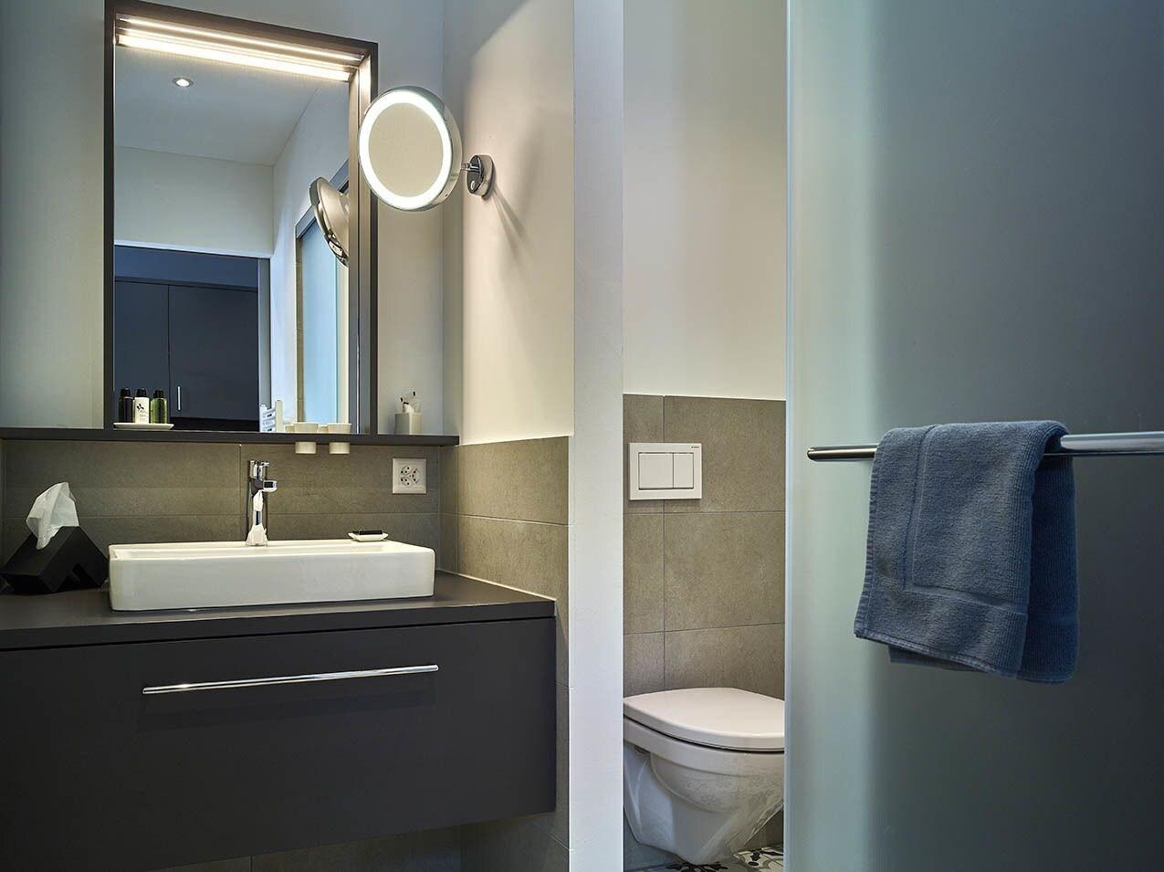 Double or Twin Standard