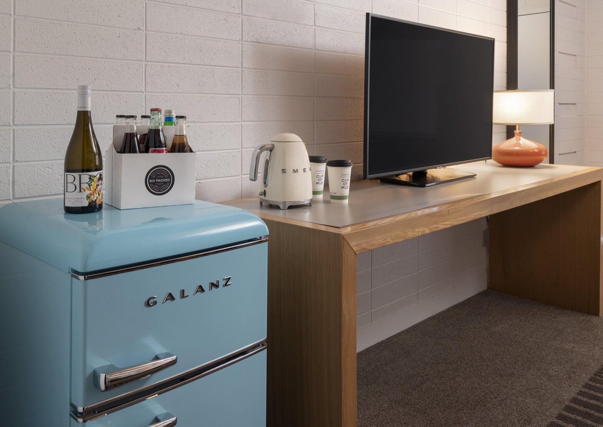 Double Deluxe Two Queen Beds