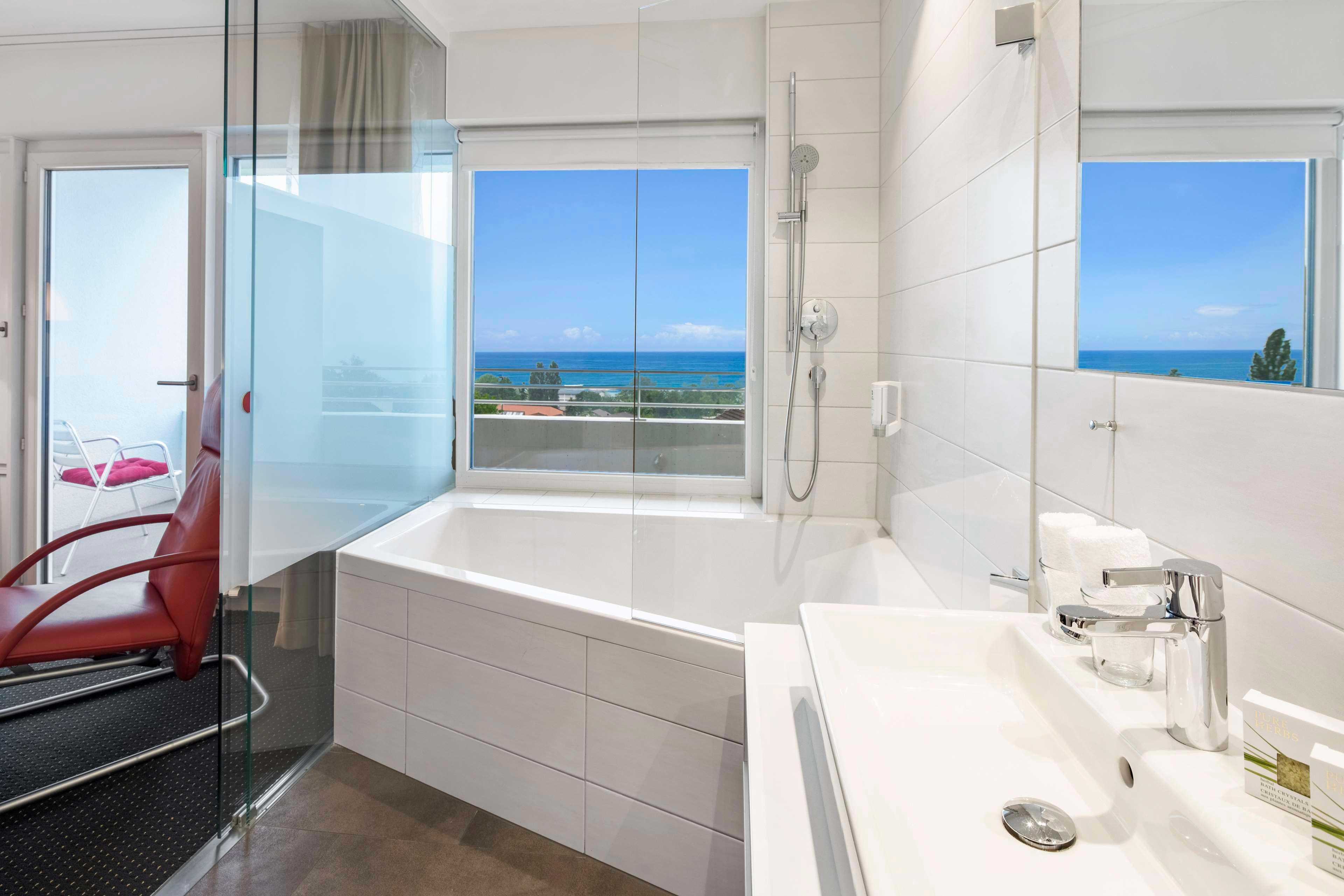 Junior Suite Lake View