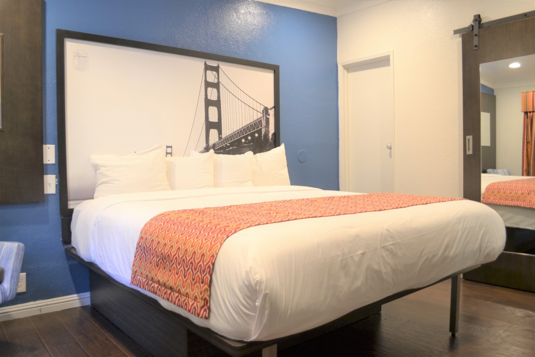 Room King Bed Non Smoking