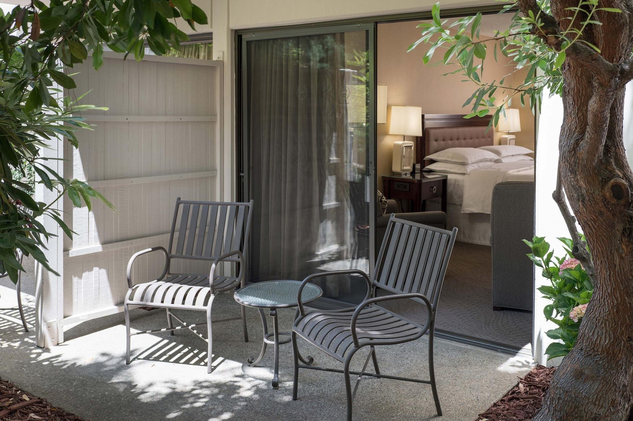 Double Premium City View