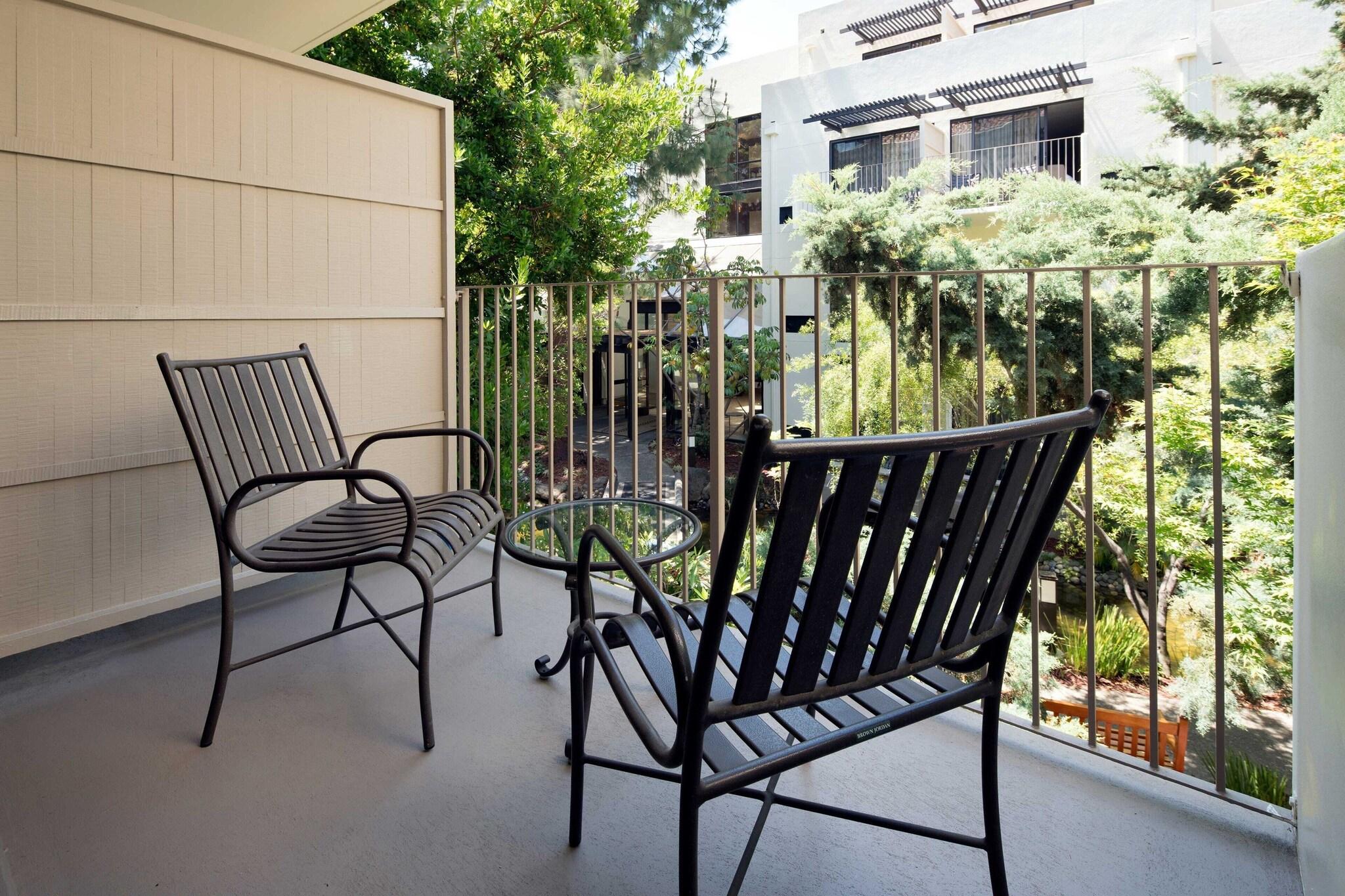 Suite King Bed Non Smoking