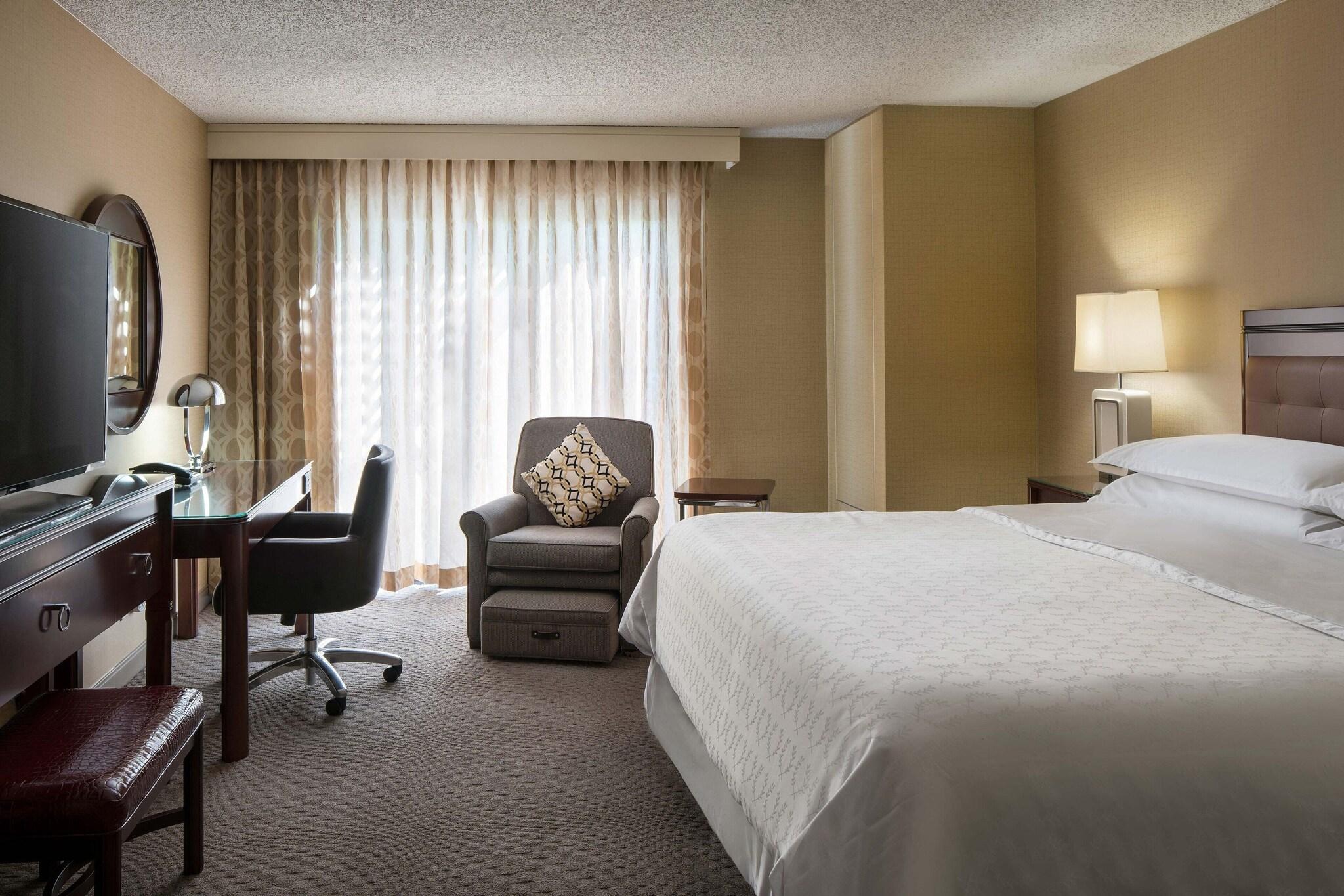 Double Accessible King Size Bed