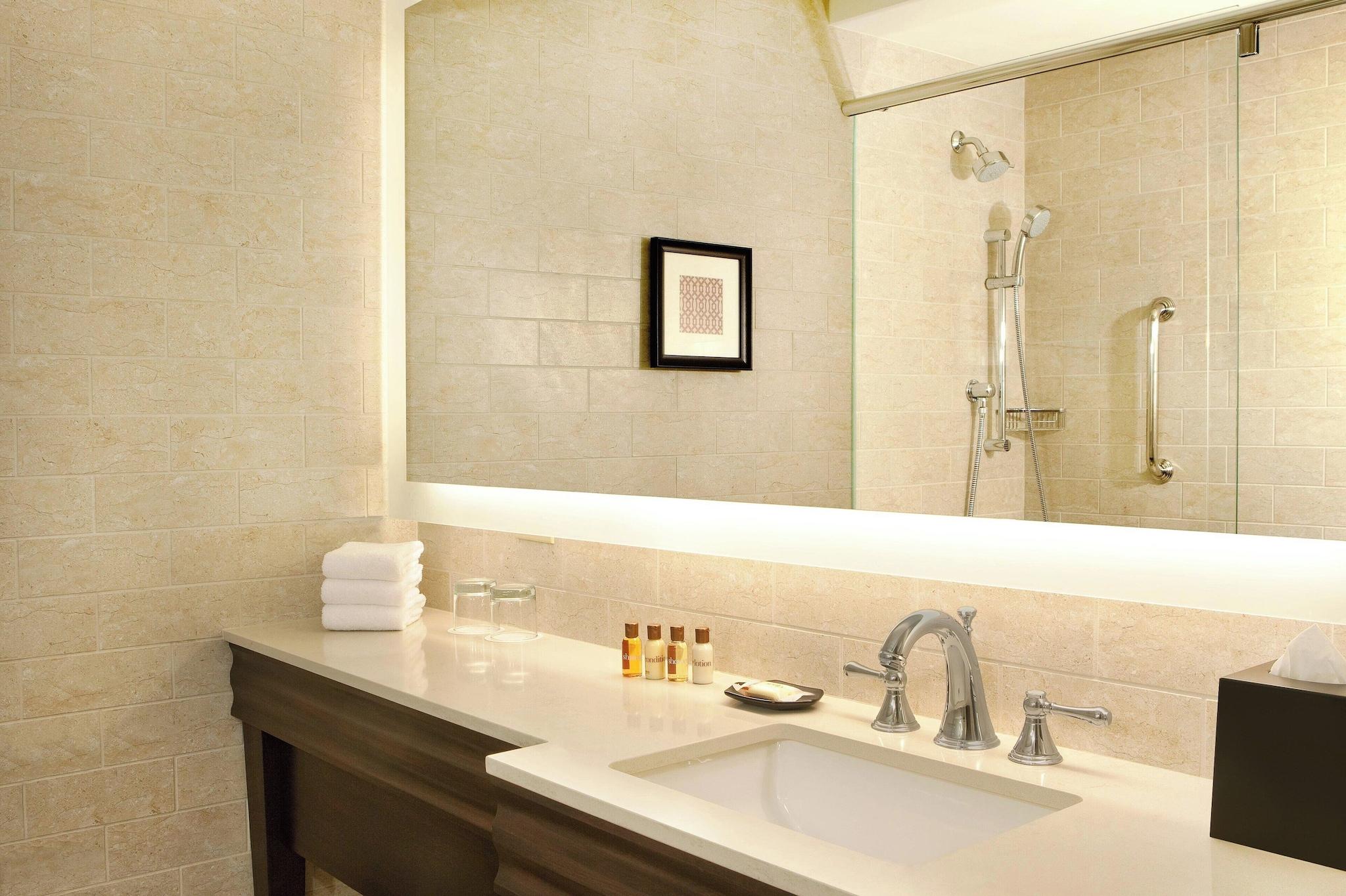 Double Accessible King Size Bed