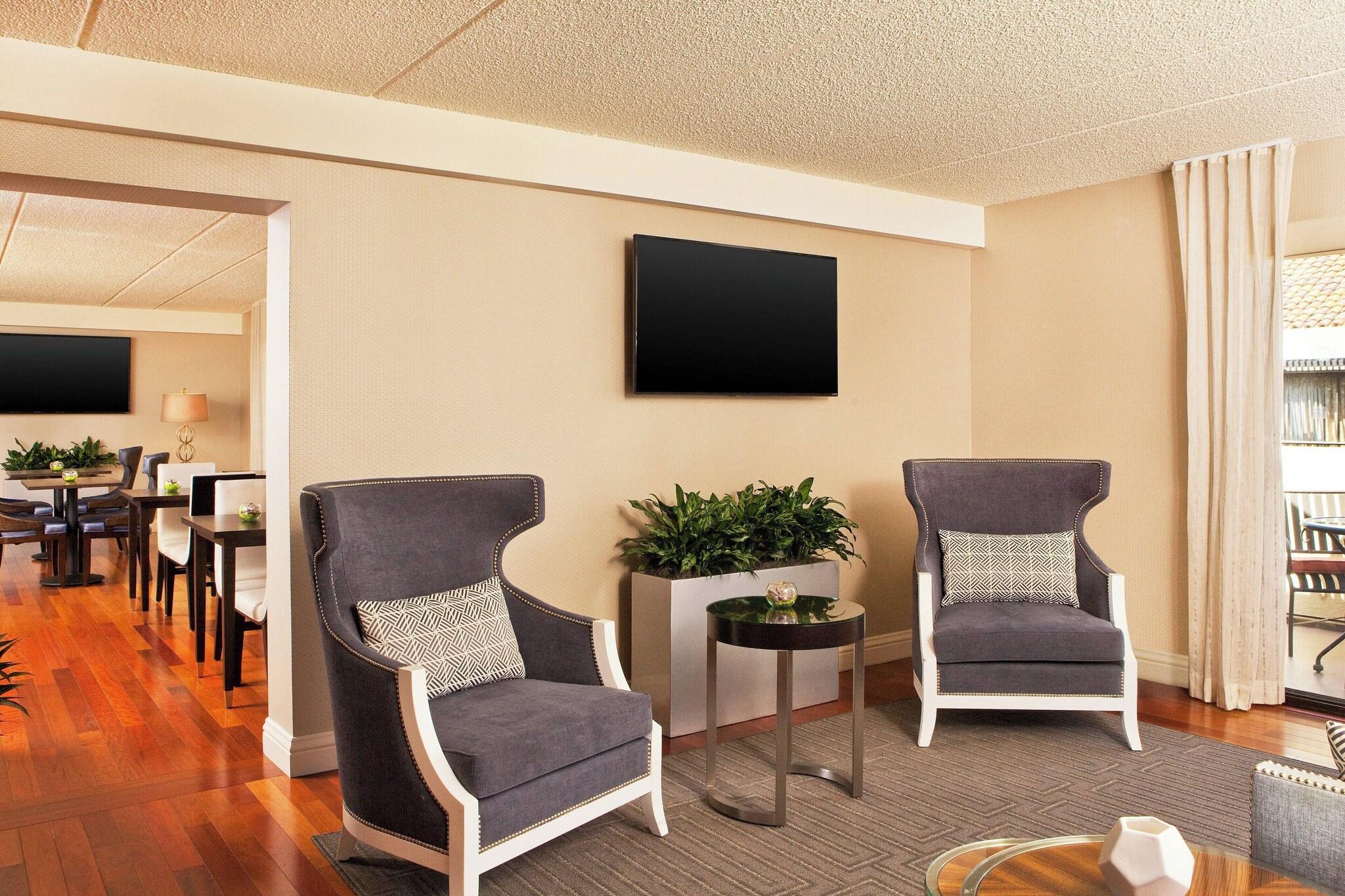 Quadruple Deluxe Two Double Beds