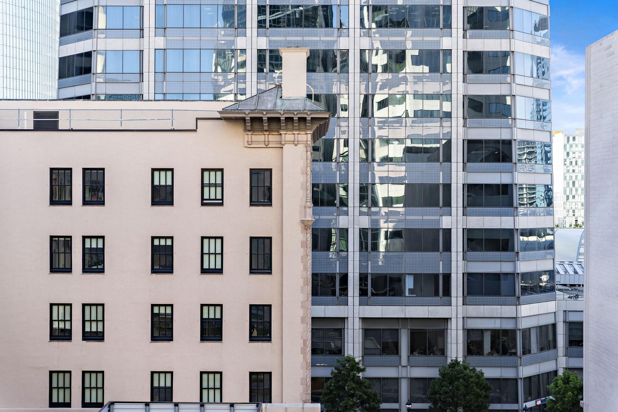 Double City View King Bed