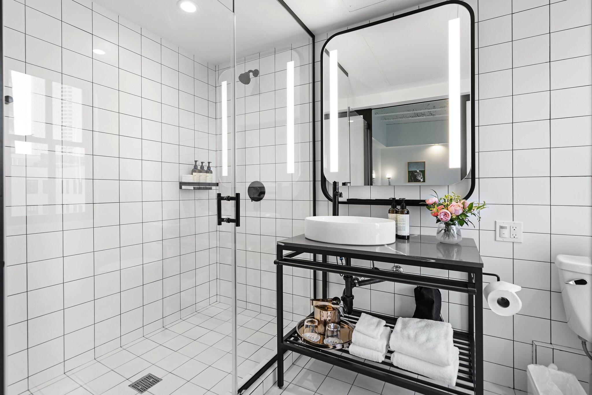 Suite Bay View King Bed