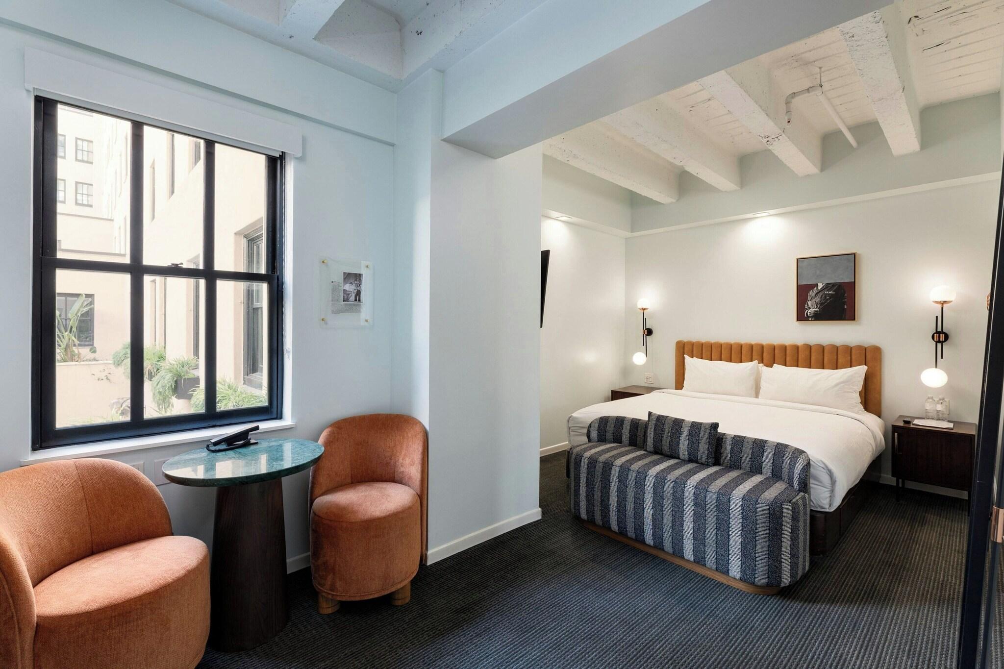 Double City View King Bed