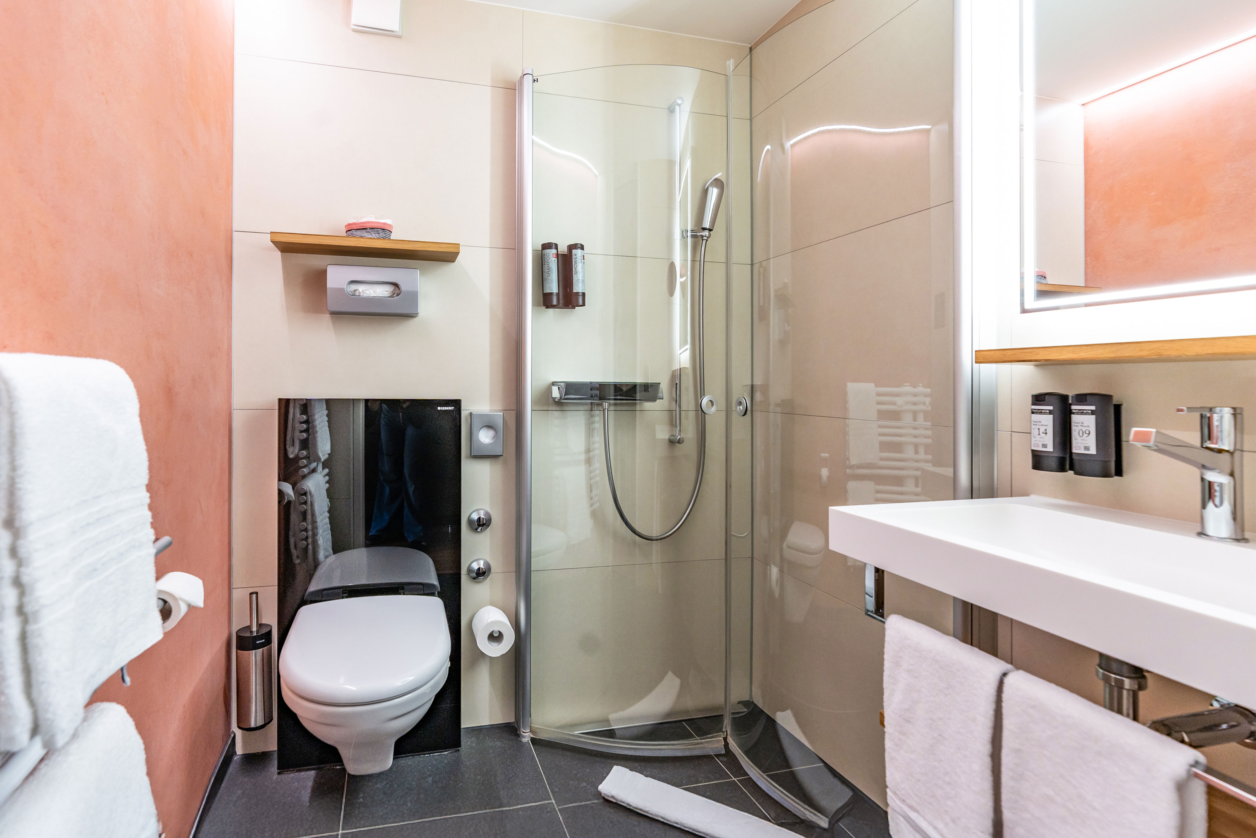 Twin Superior One Bedroom