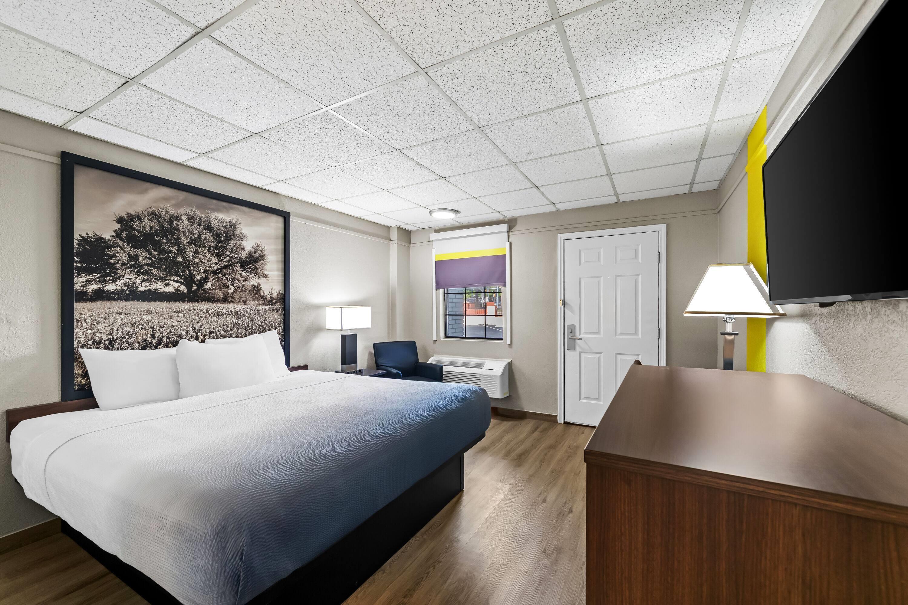 Double Accessible-queen Size Bed