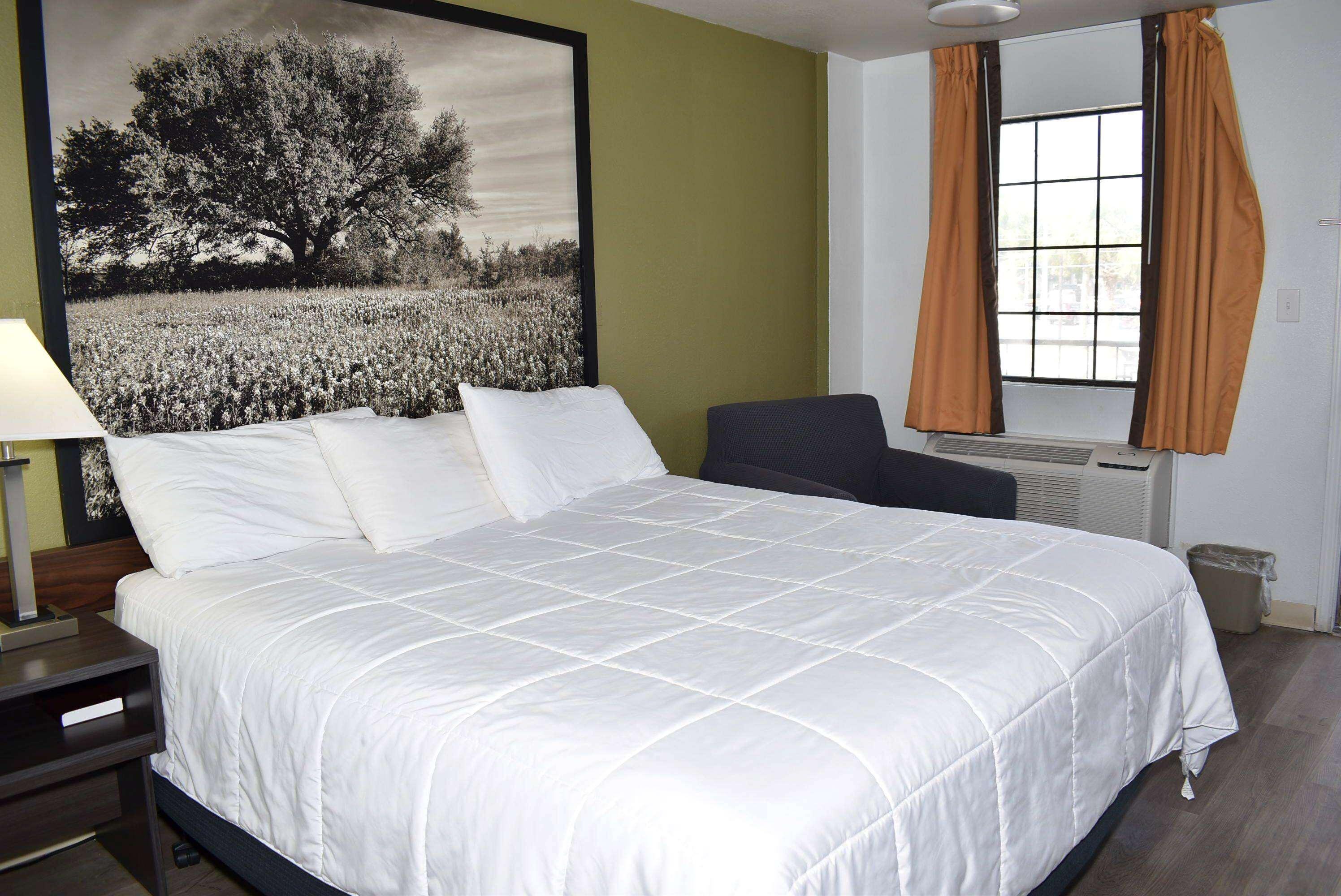 Double King Bed Non Smoking