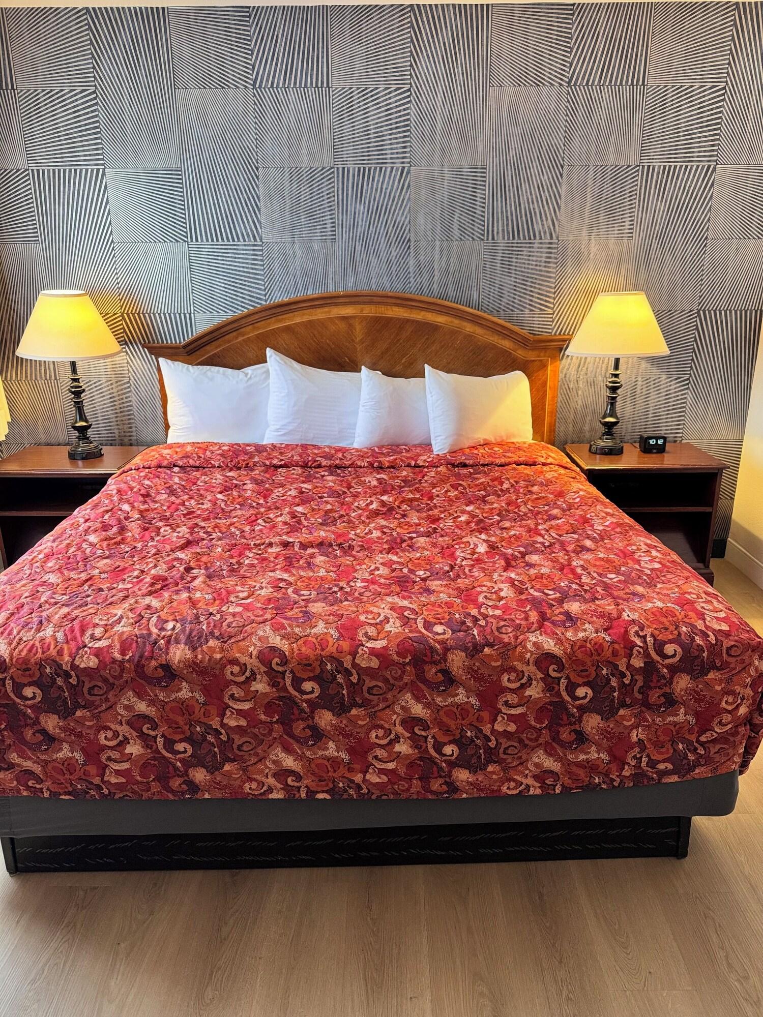 Double King Bed Non Smoking