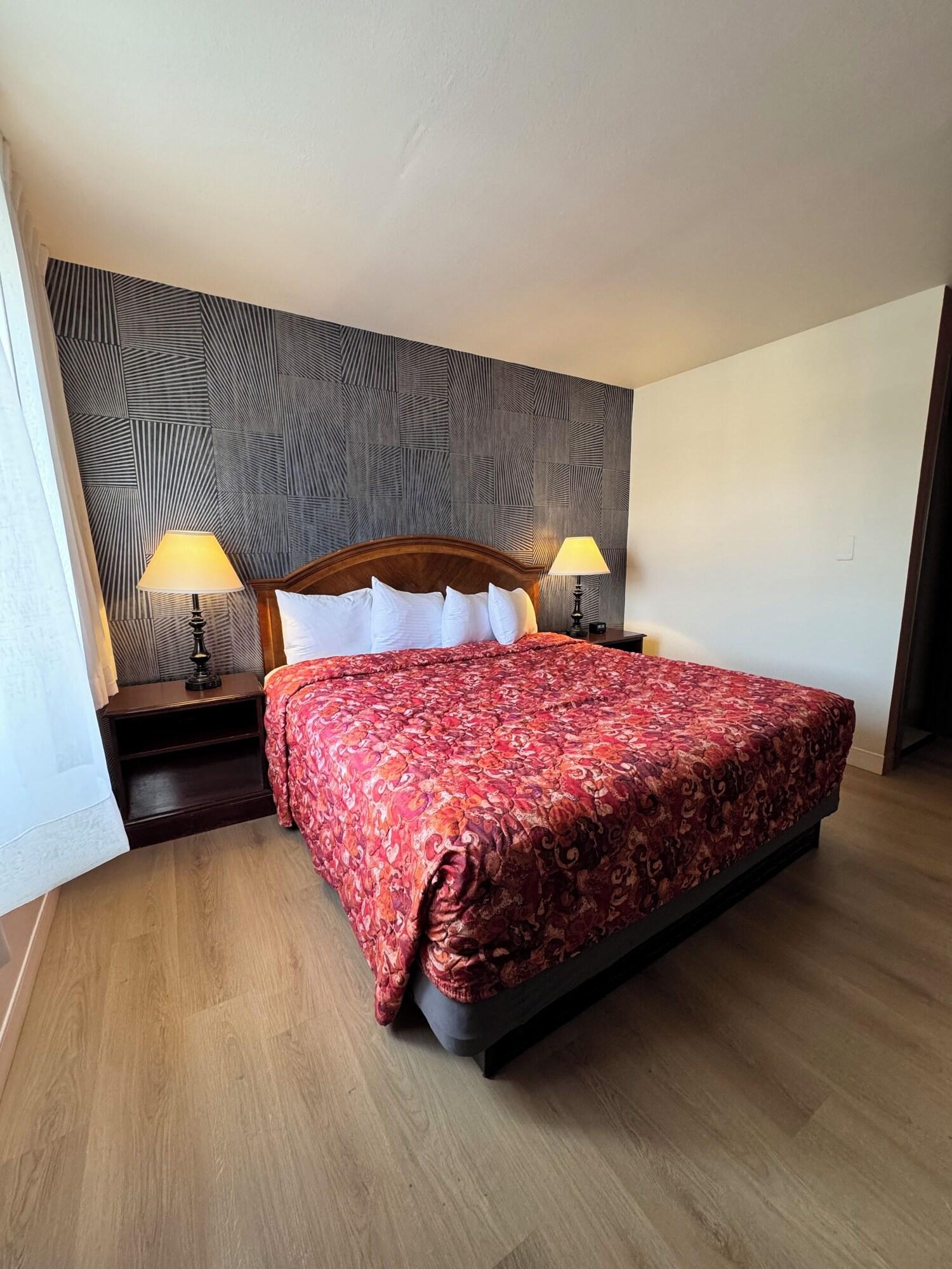 Double King Bed Non Smoking