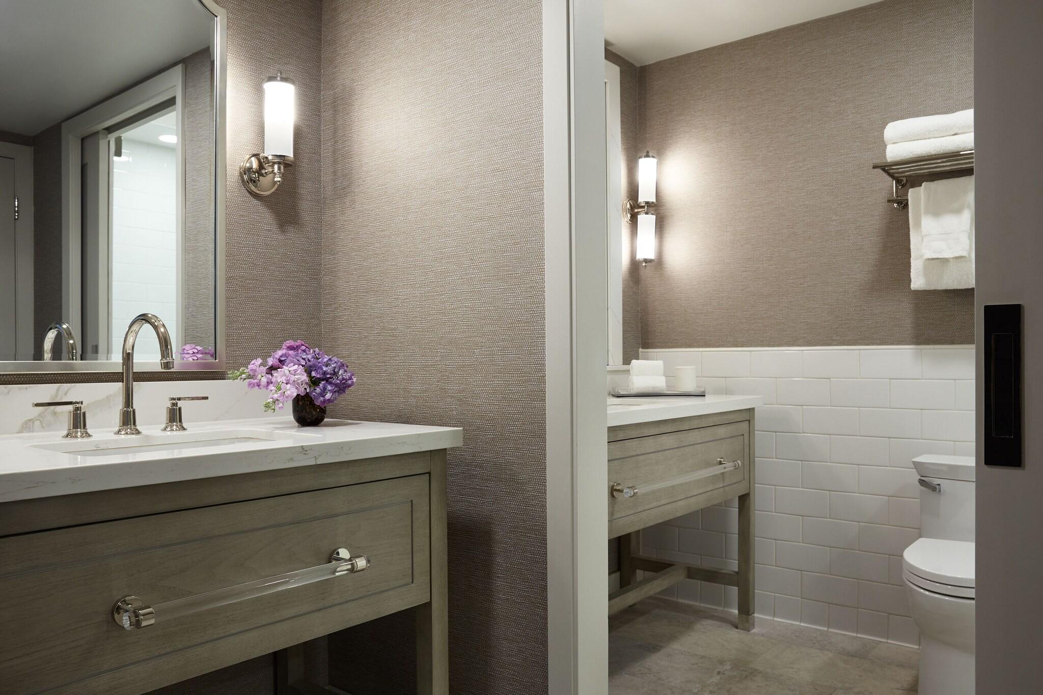 Room Accessible-two Queen Beds