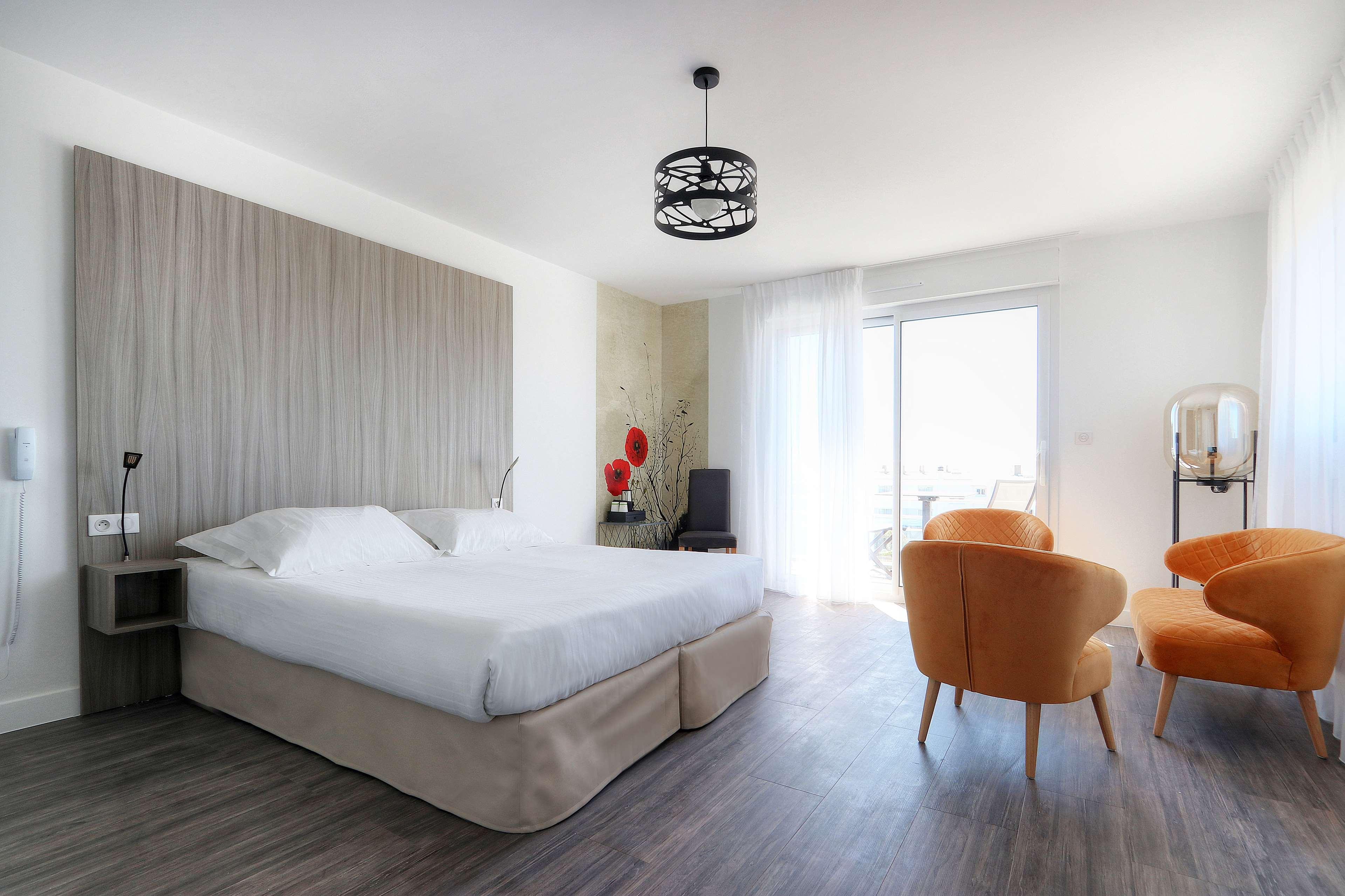 Double Non Smoking