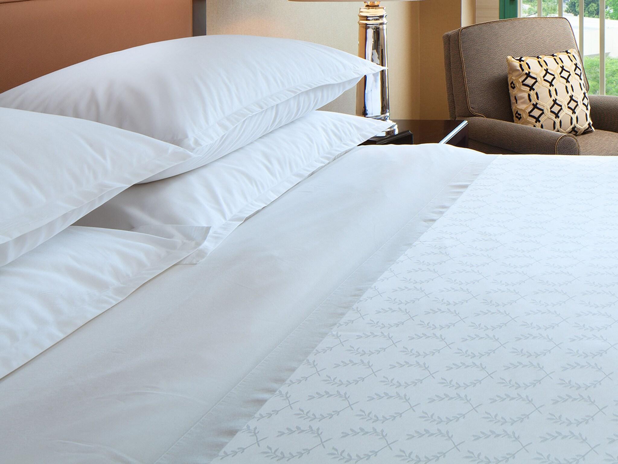 Double Club King Bed