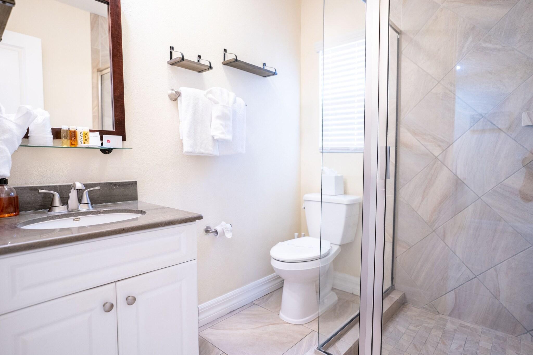 Studio Premium King Bed